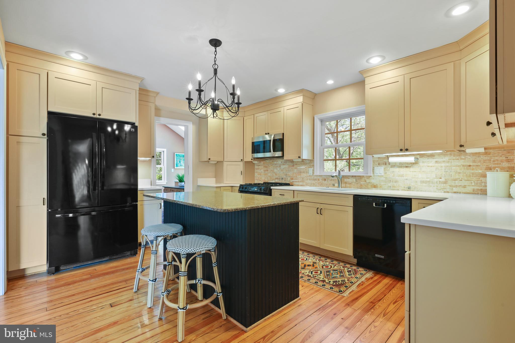 OLDE SEVERNA PARK - Residential