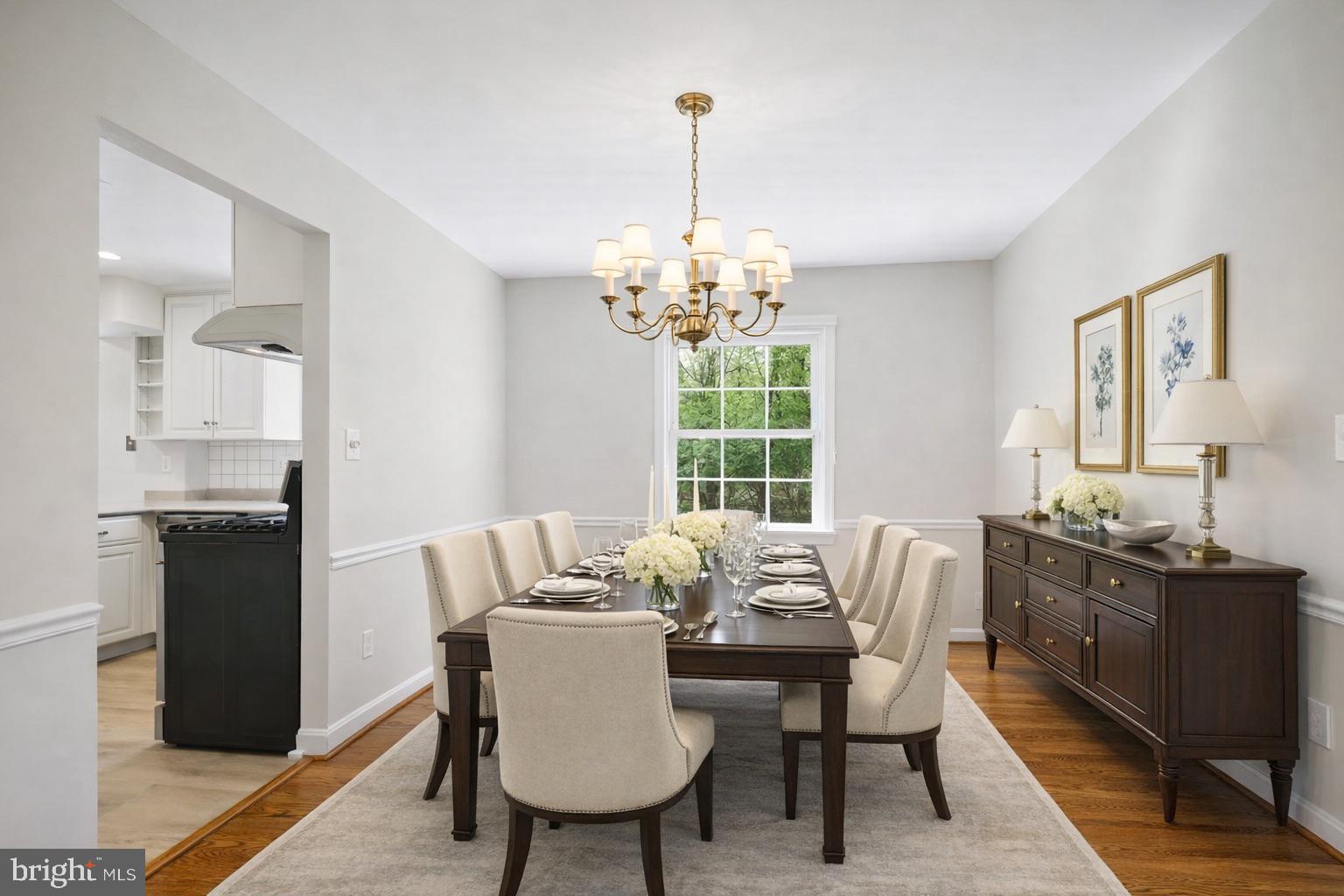 MONTGOMERY SQUARE - Residential