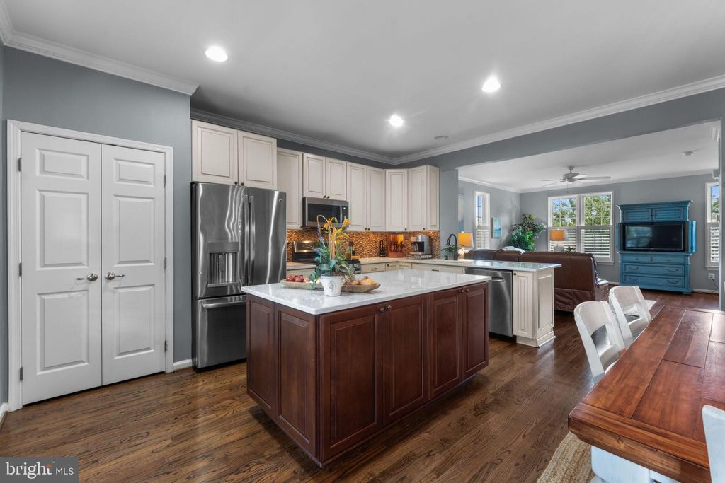 Photo of 12658 Stone Lined Circle, WOODBRIDGE, VA 22192 (MLS # VAPW2105754)