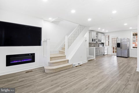 Townhouse For Sale - 5615 Ridgewood Street<br/> PHILADELPHIA, PA 19143