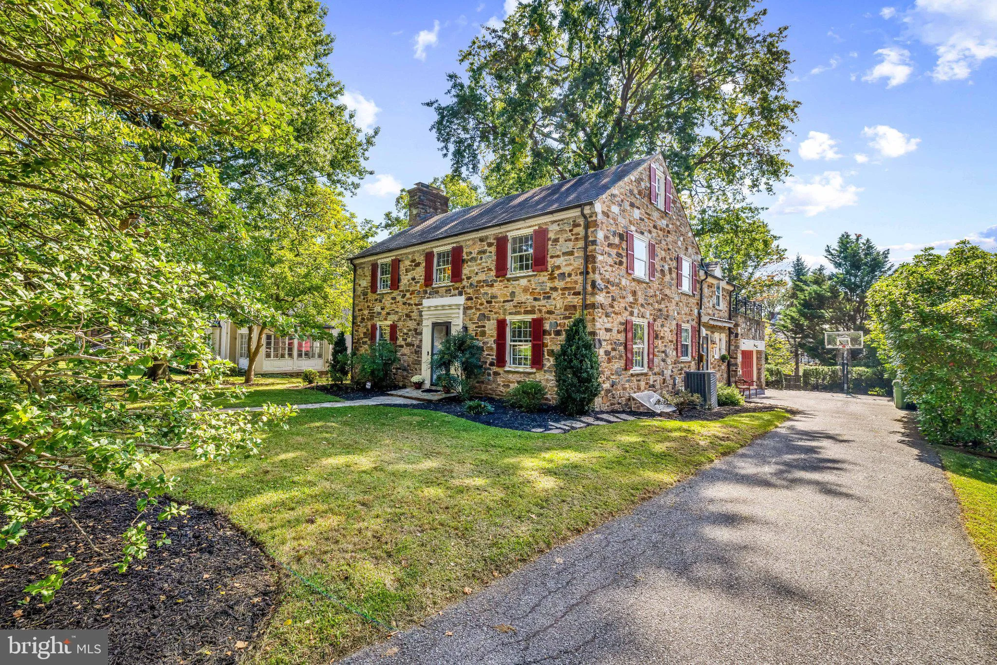 205 Kemble Road, Baltimore, MD 21218