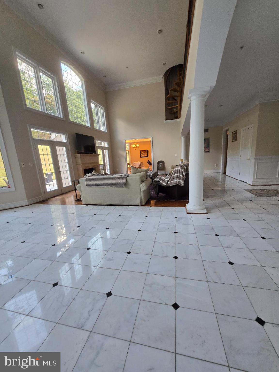 HIGHLAND ACRES - Residential