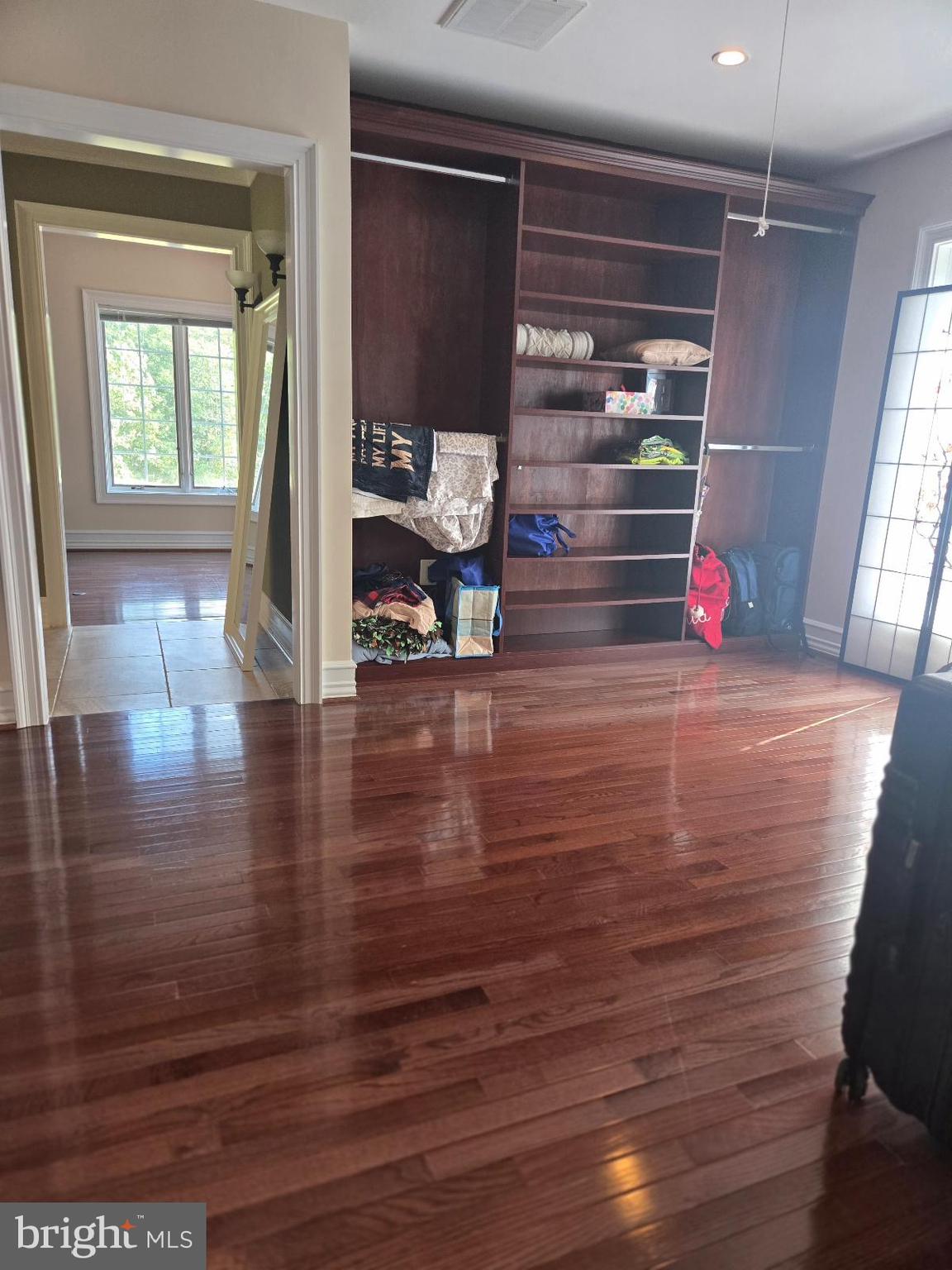 HIGHLAND ACRES - Residential