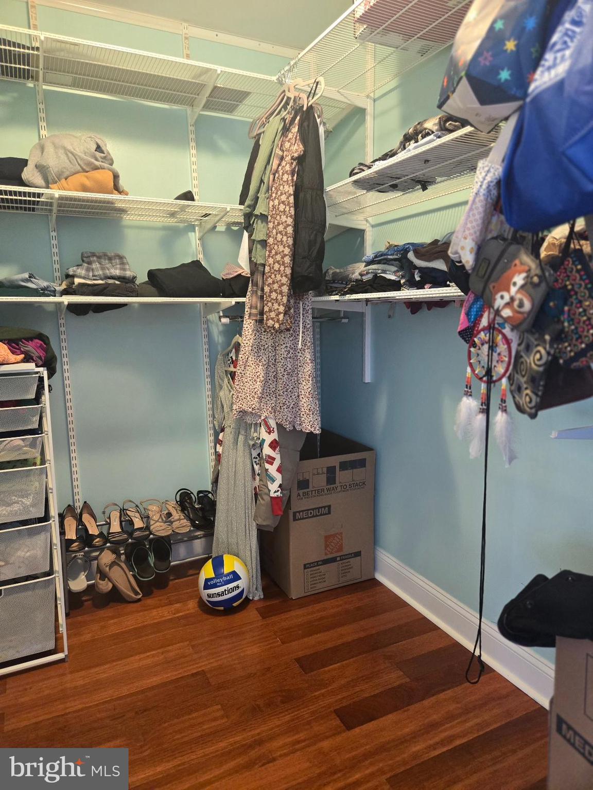 HIGHLAND ACRES - Residential