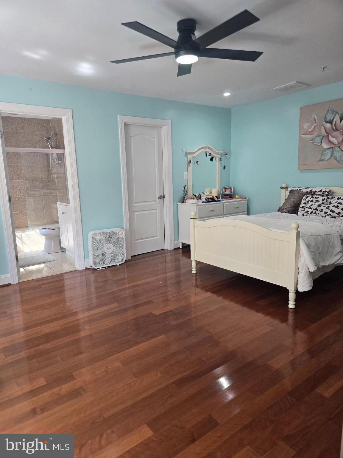 HIGHLAND ACRES - Residential