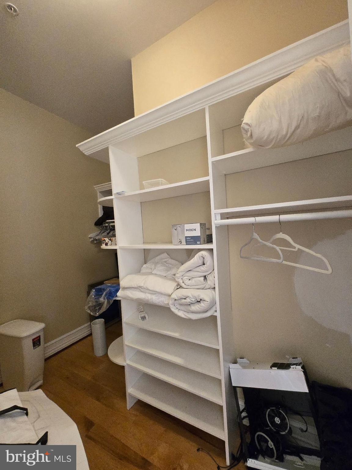 HIGHLAND ACRES - Residential