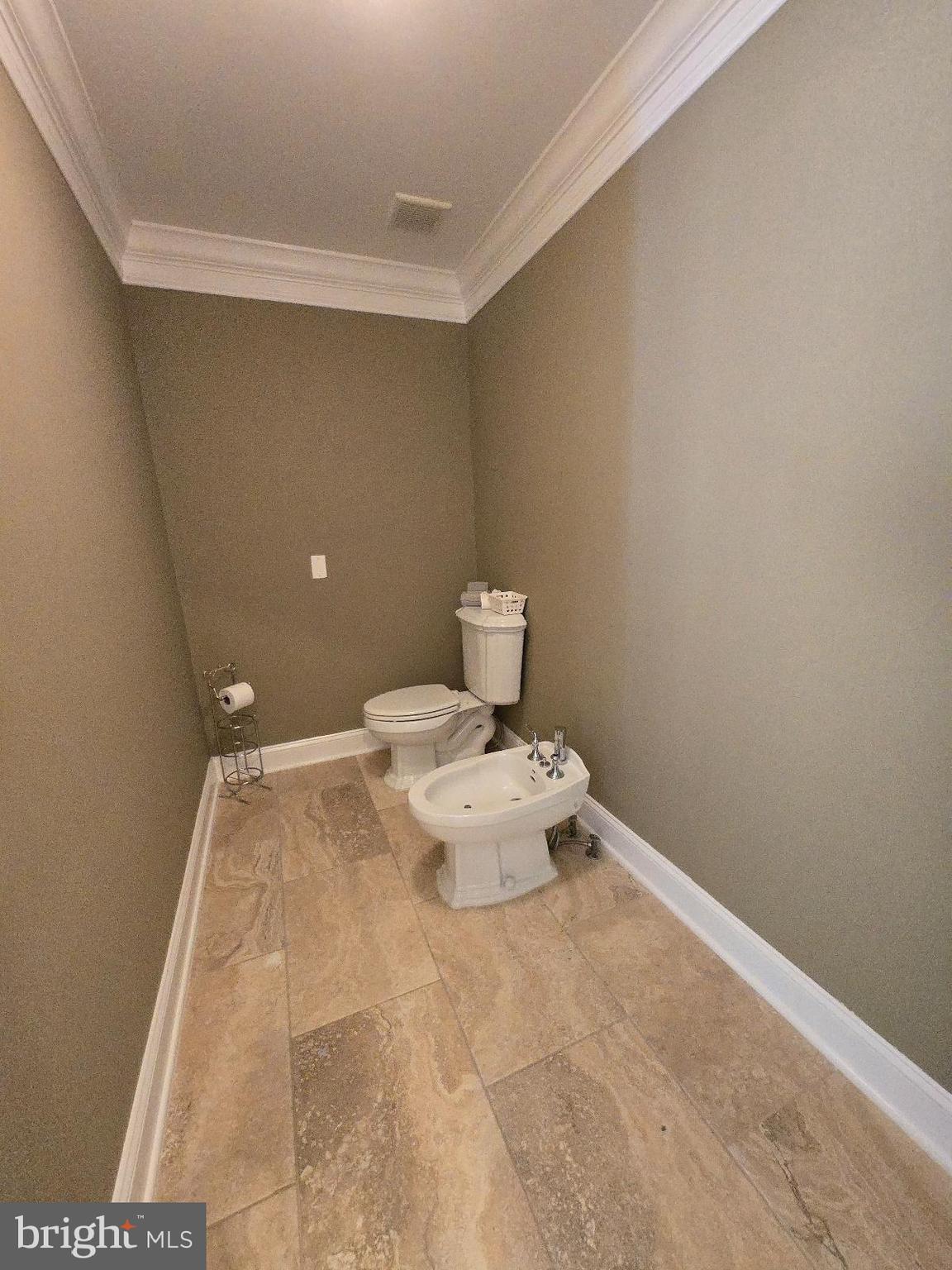 HIGHLAND ACRES - Residential