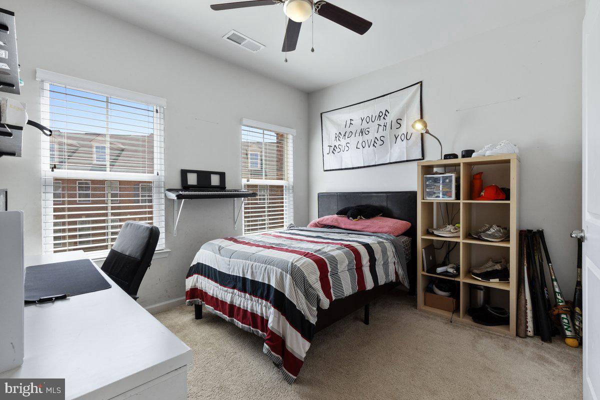 WESTCHESTER SQUARE - Residential