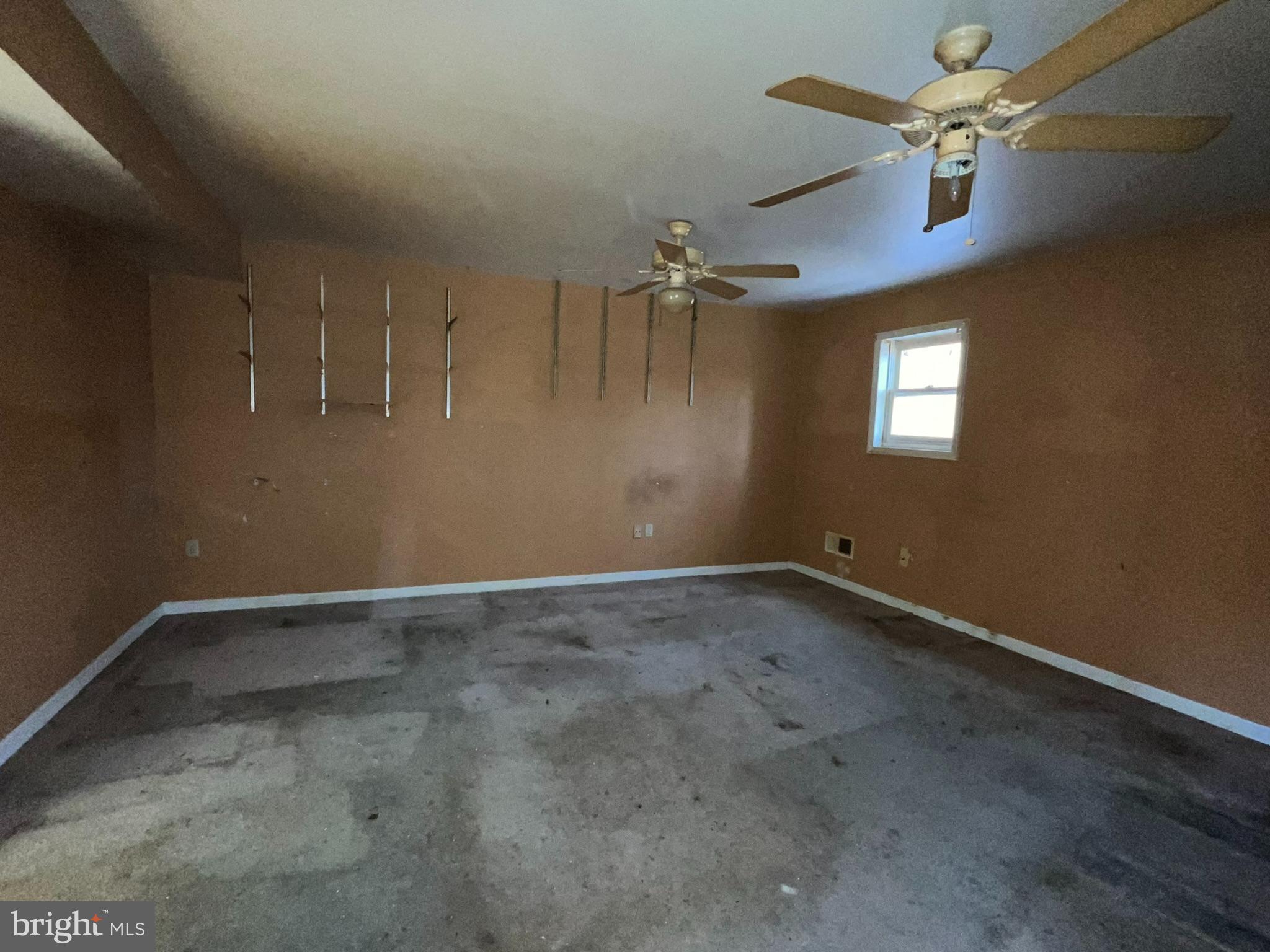 WHITE SANDS - Residential