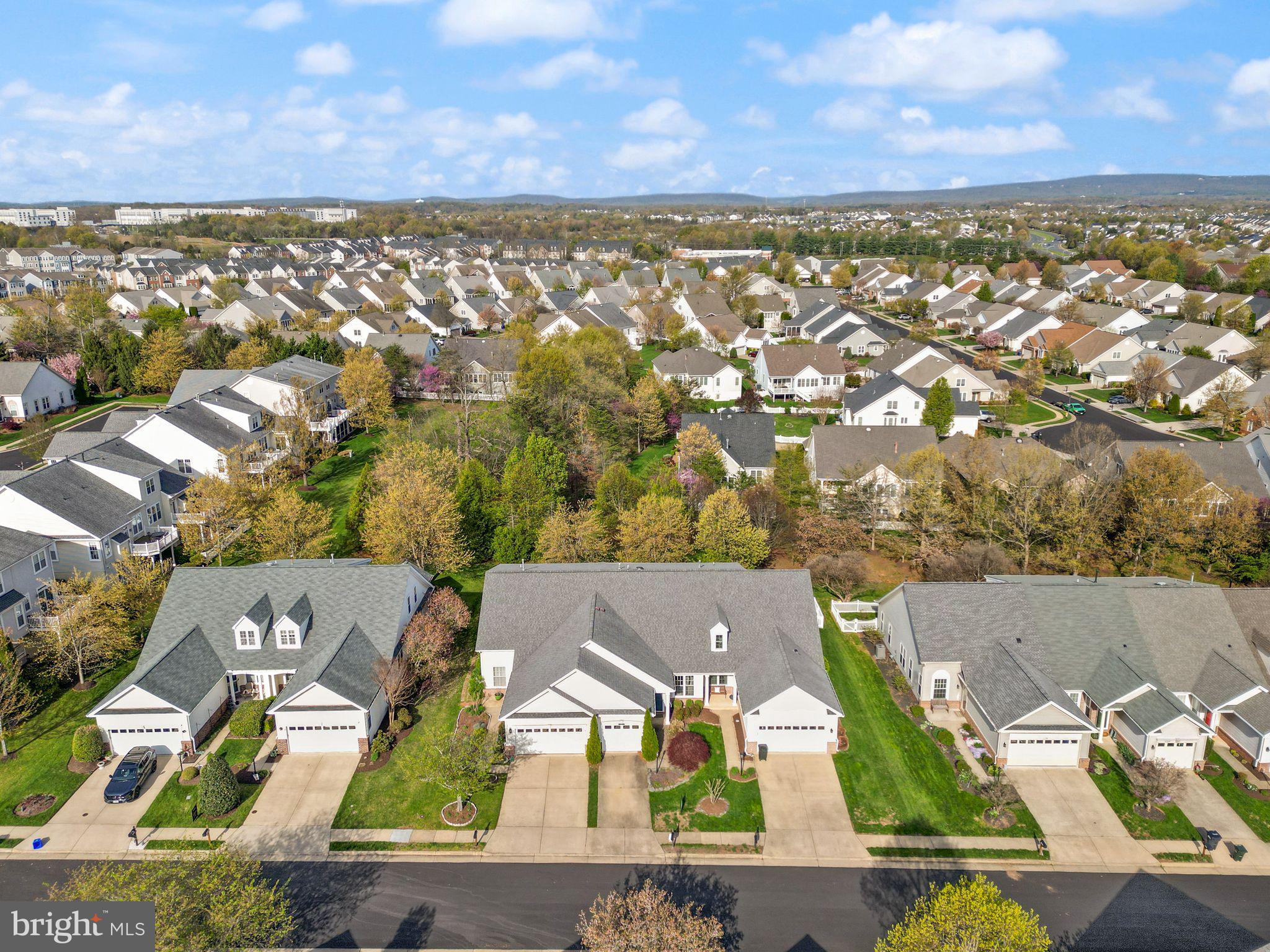 HERITAGE HUNT - Residential