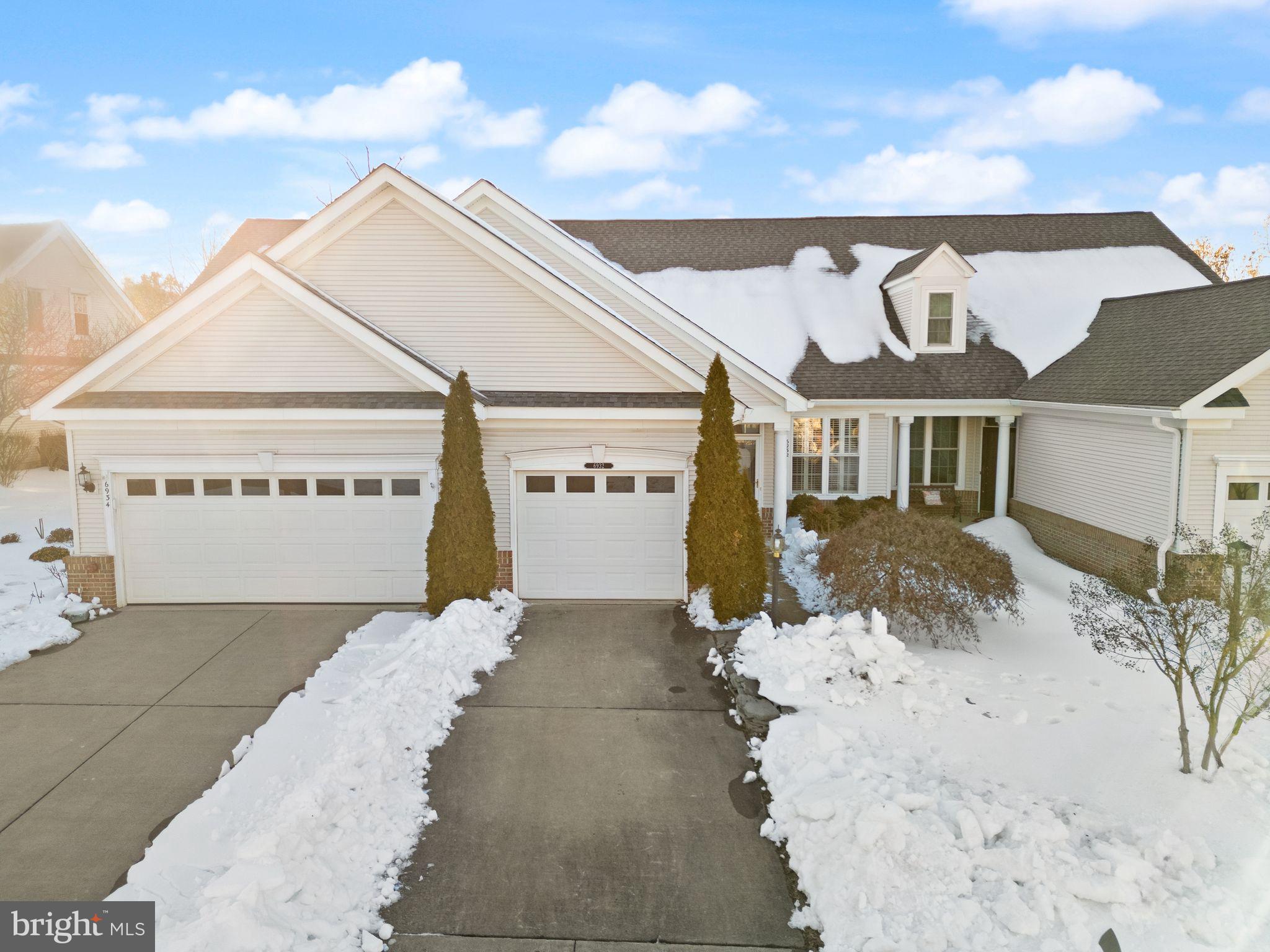 6932 WALNUT HILL DRIVE