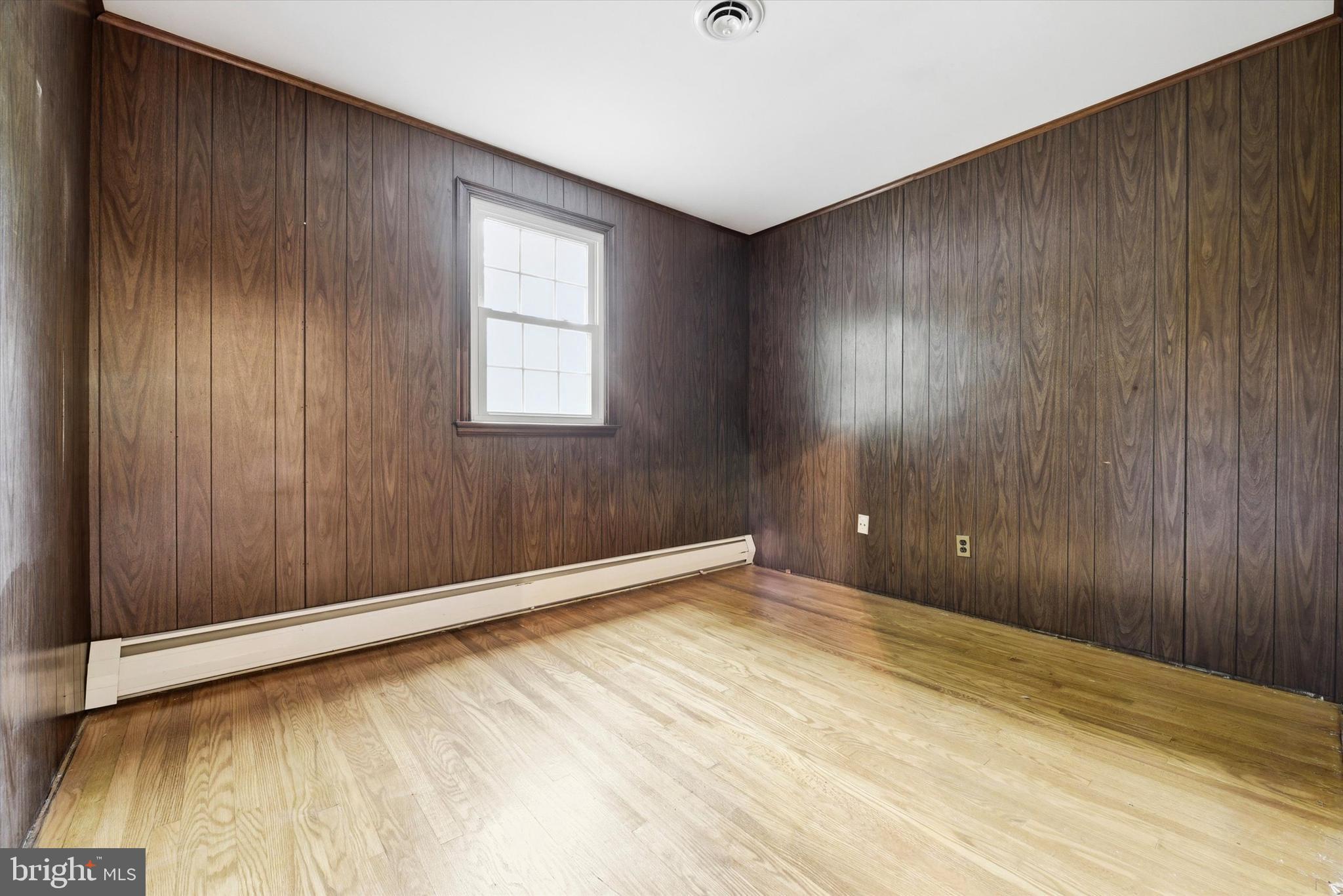 KNOLLWOOD - Residential