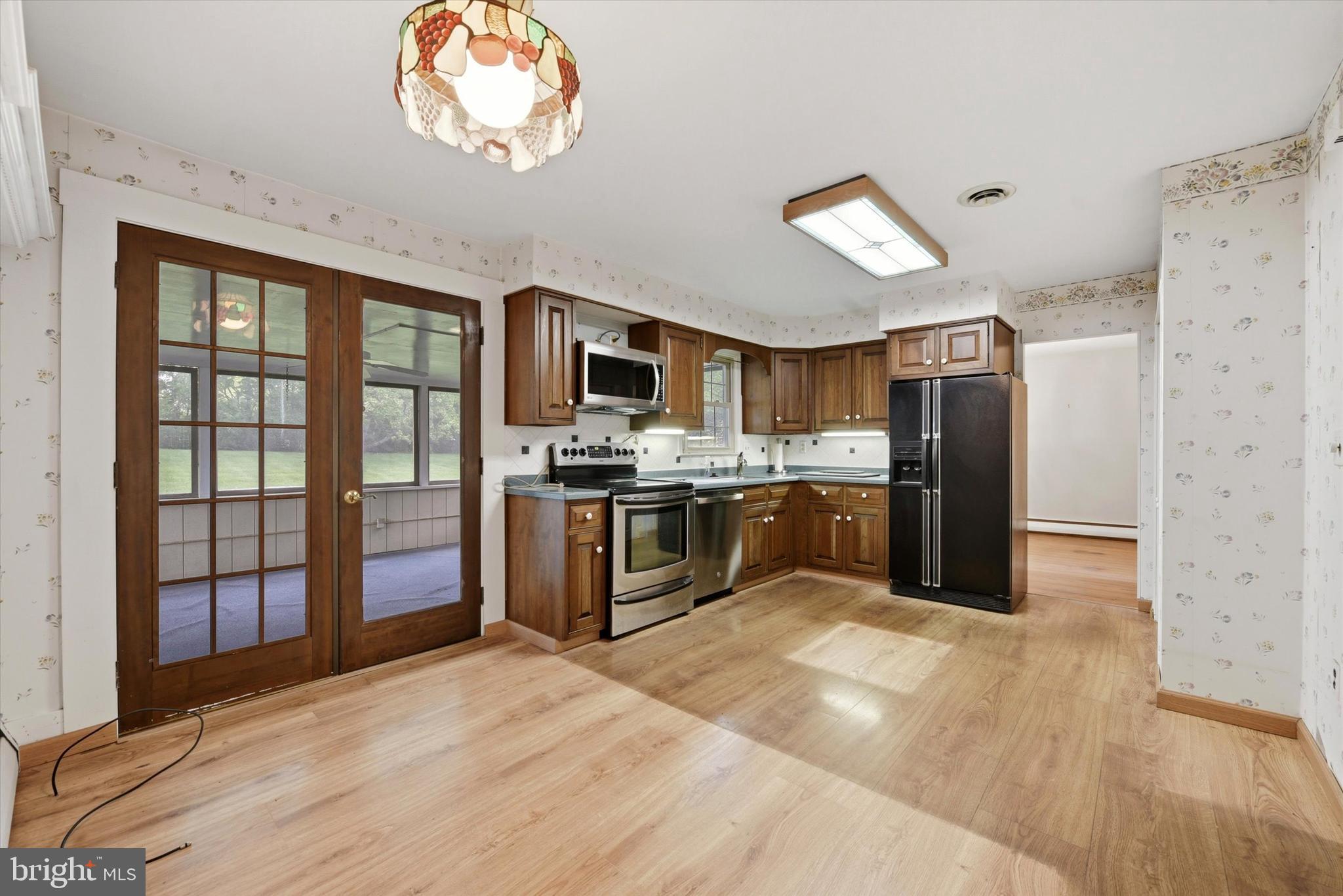 KNOLLWOOD - Residential