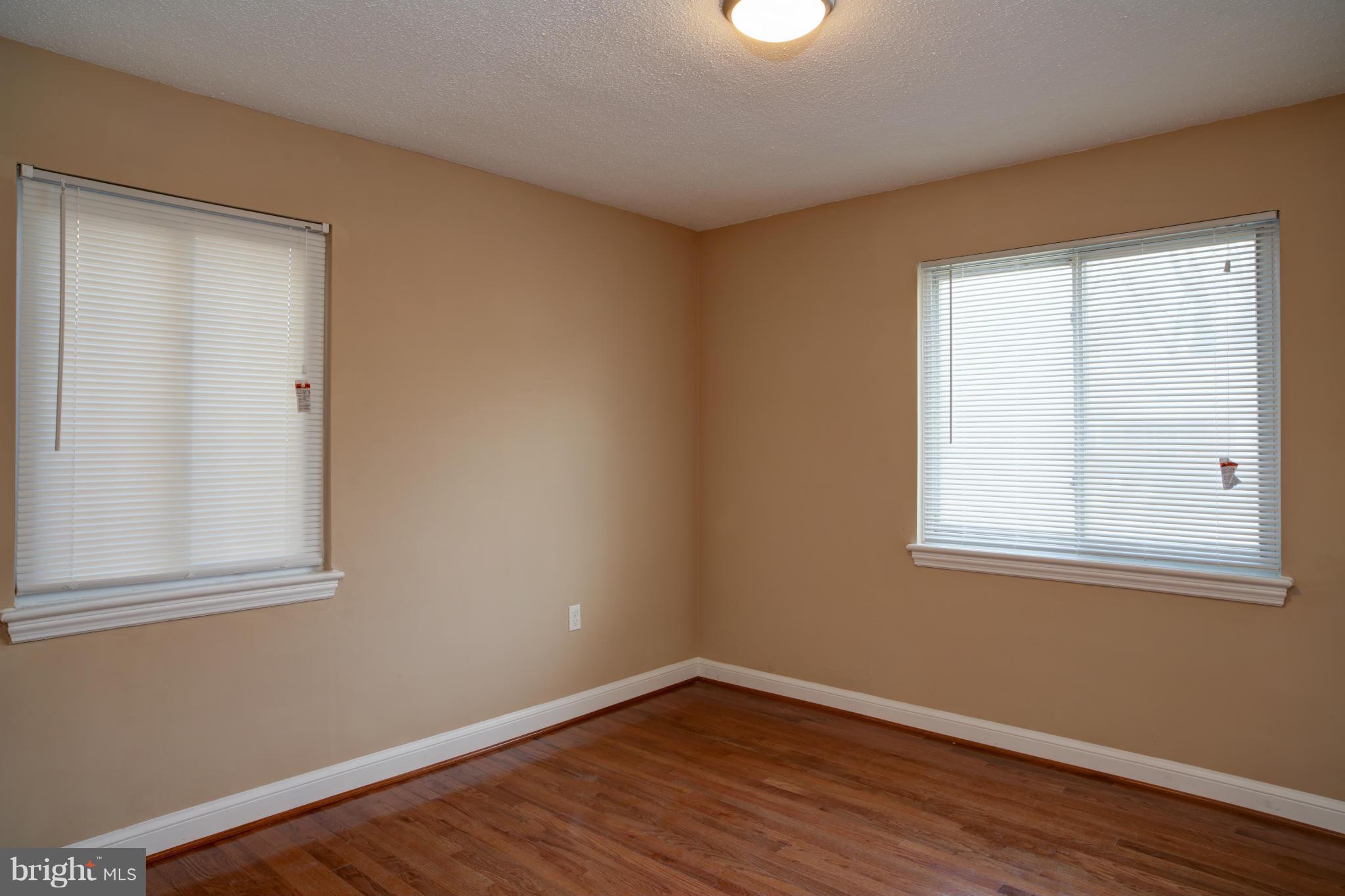 OLE LONGFIELD - Residential