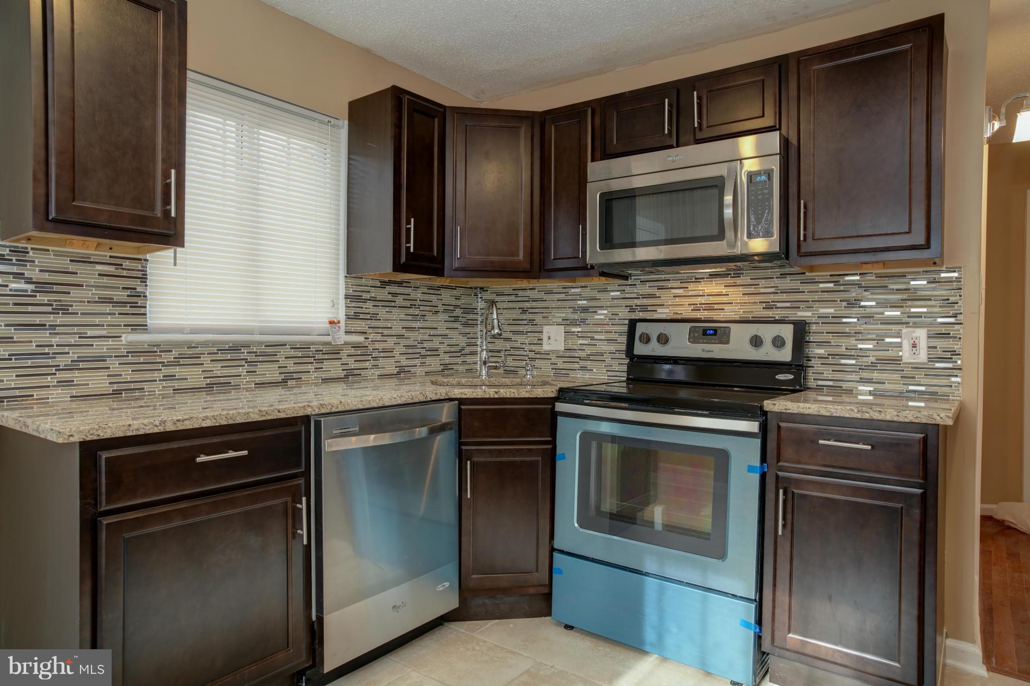 OLE LONGFIELD - Residential