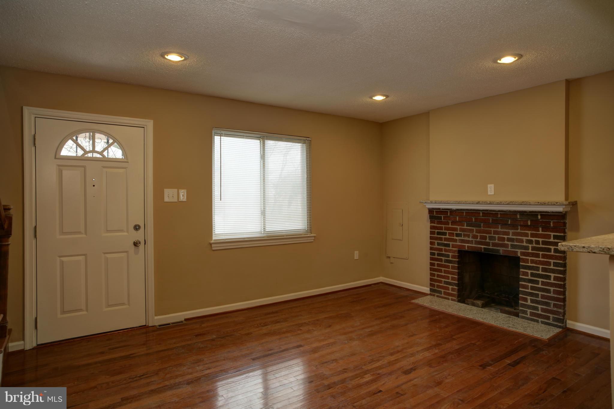 OLE LONGFIELD - Residential