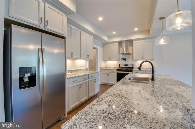 MYERS CORNER - Residential