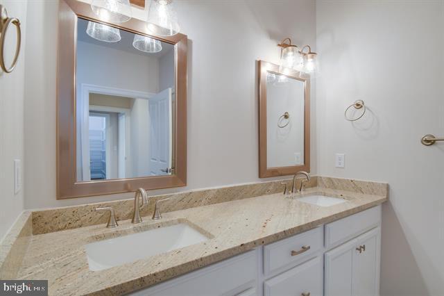 MYERS CORNER - Residential