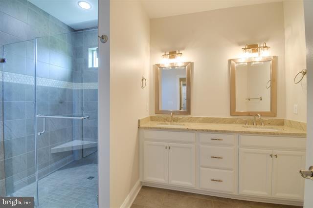 MYERS CORNER - Residential