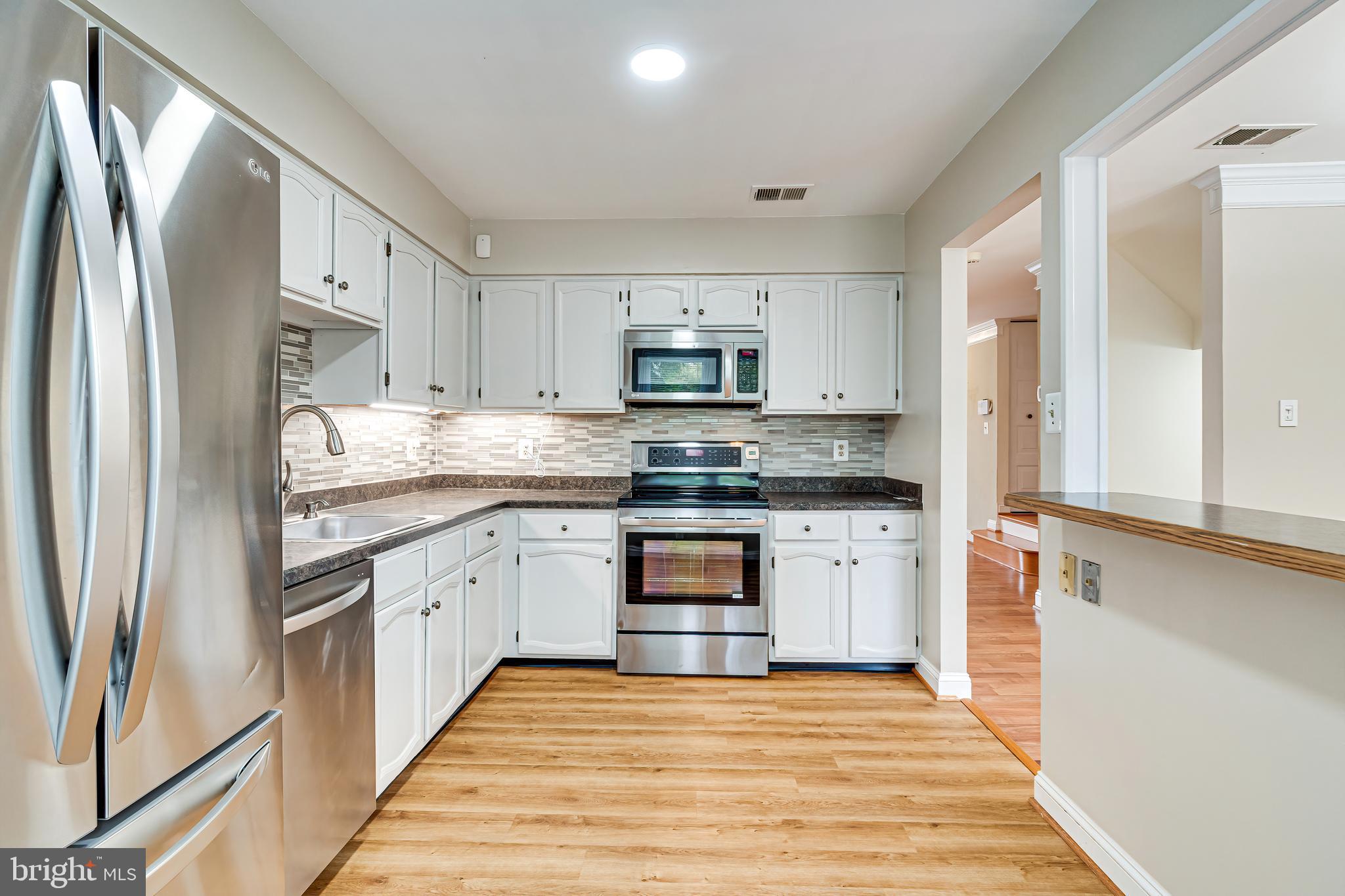 HERITAGE CROSSING - Residential Lease