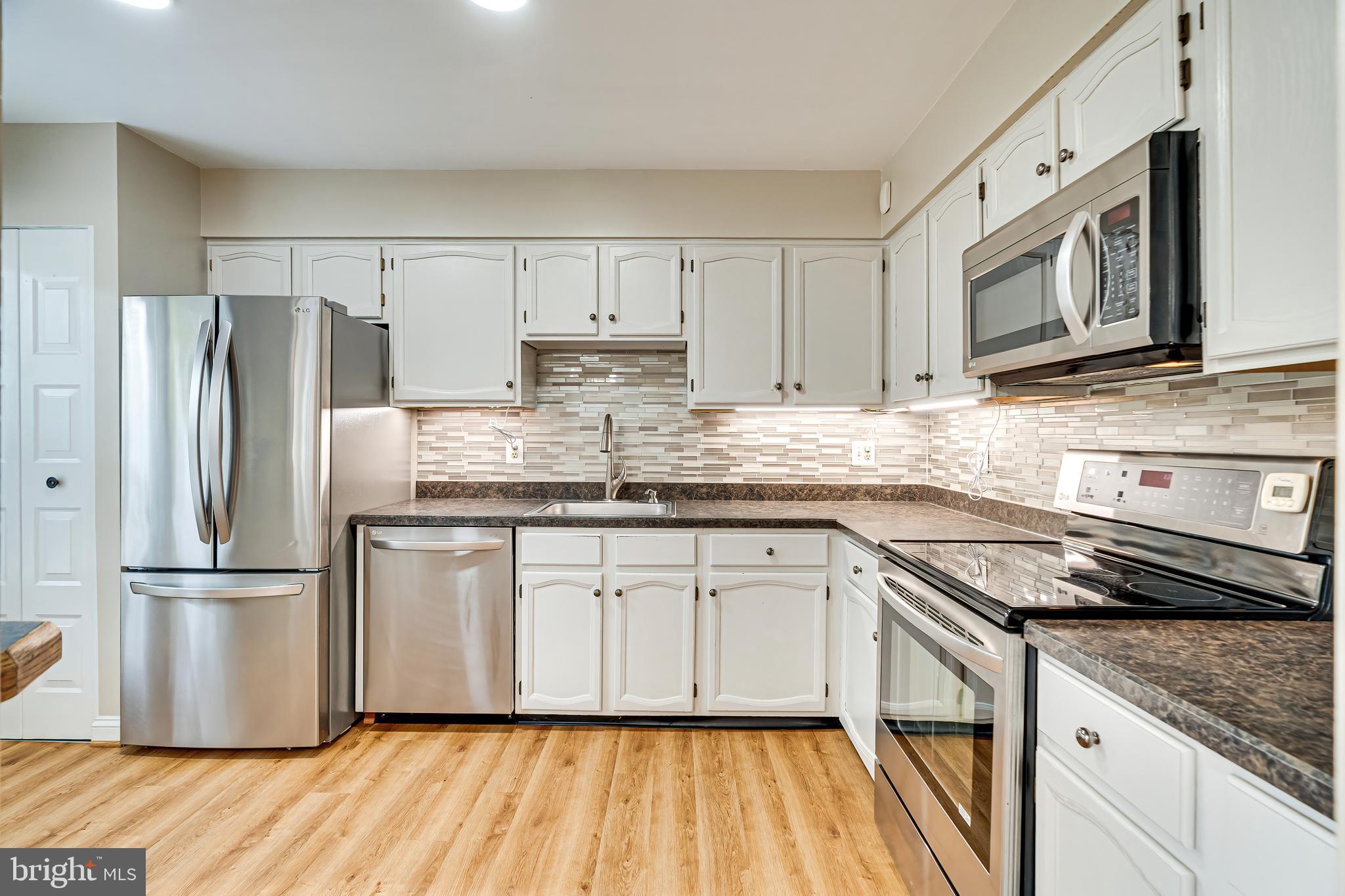 HERITAGE CROSSING - Residential Lease