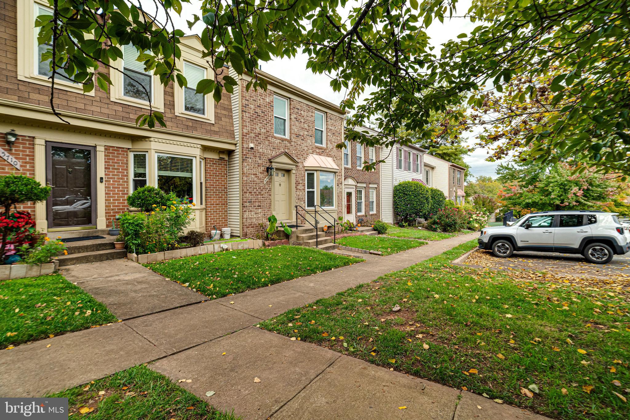 HERITAGE CROSSING - Residential Lease