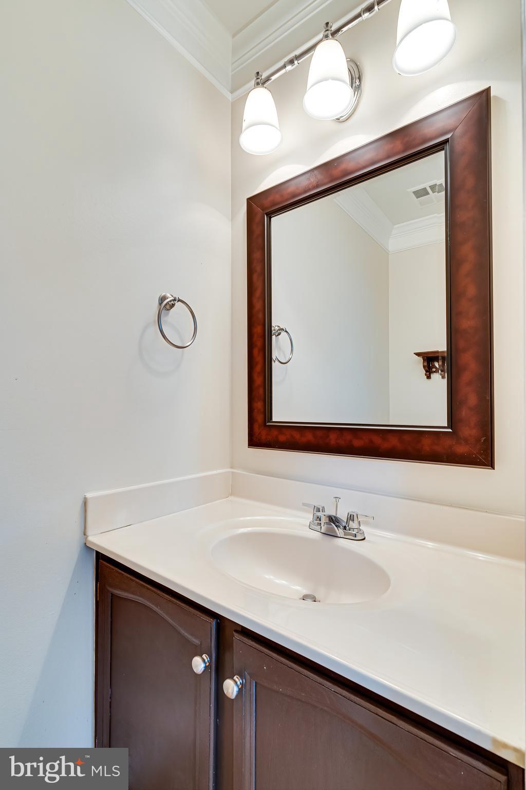 HERITAGE CROSSING - Residential Lease