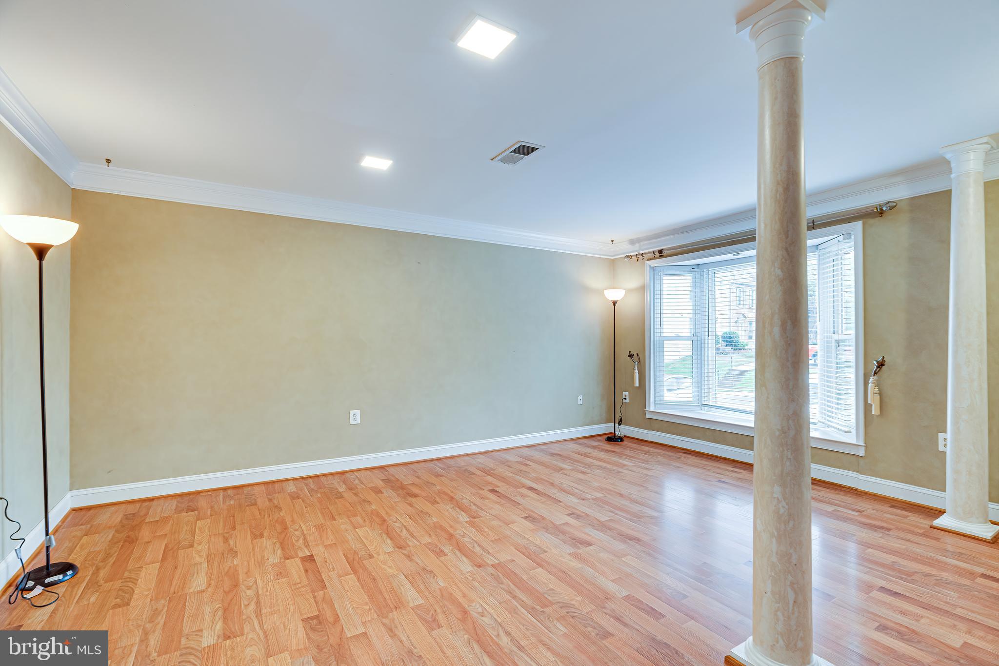 HERITAGE CROSSING - Residential Lease