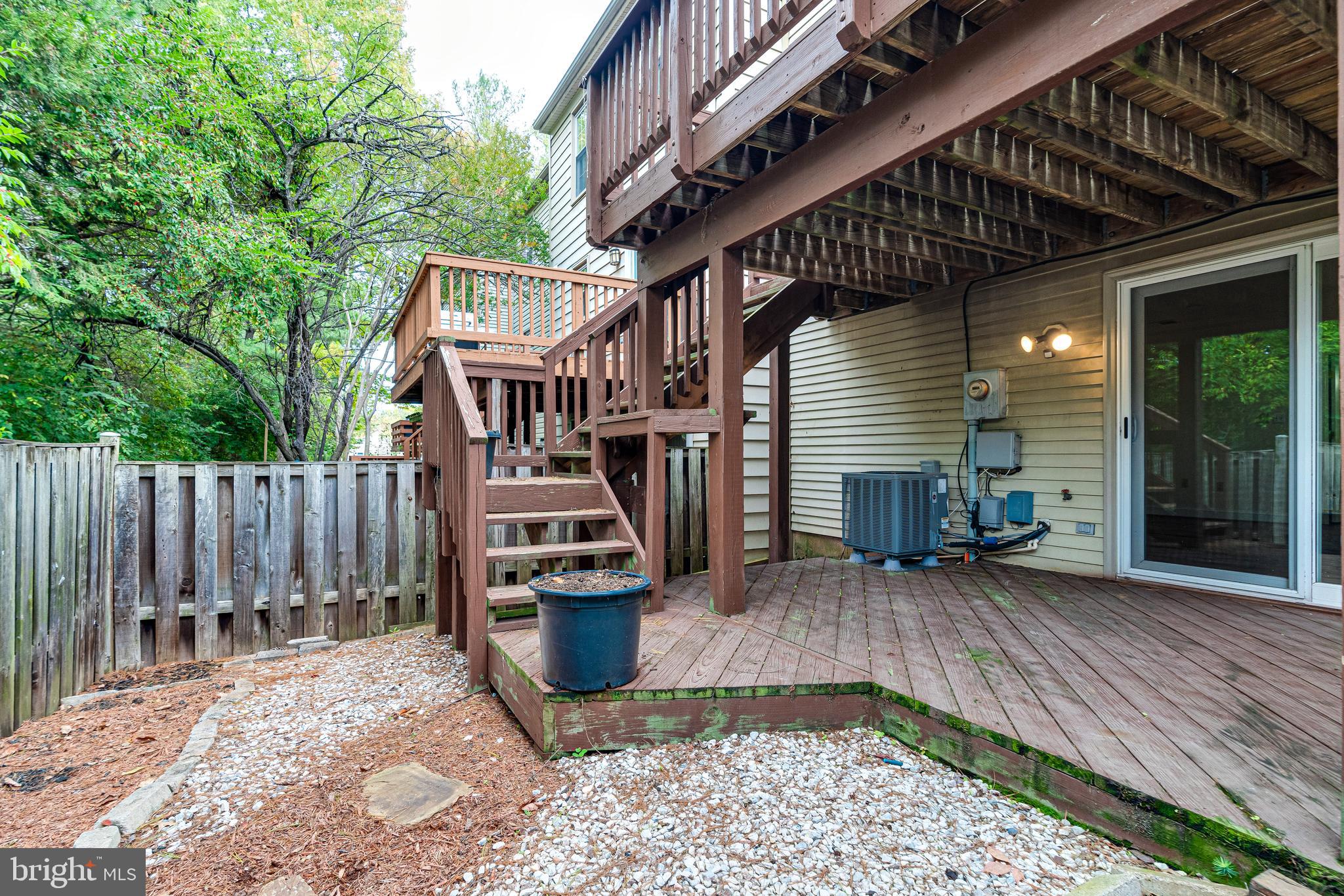 HERITAGE CROSSING - Residential Lease