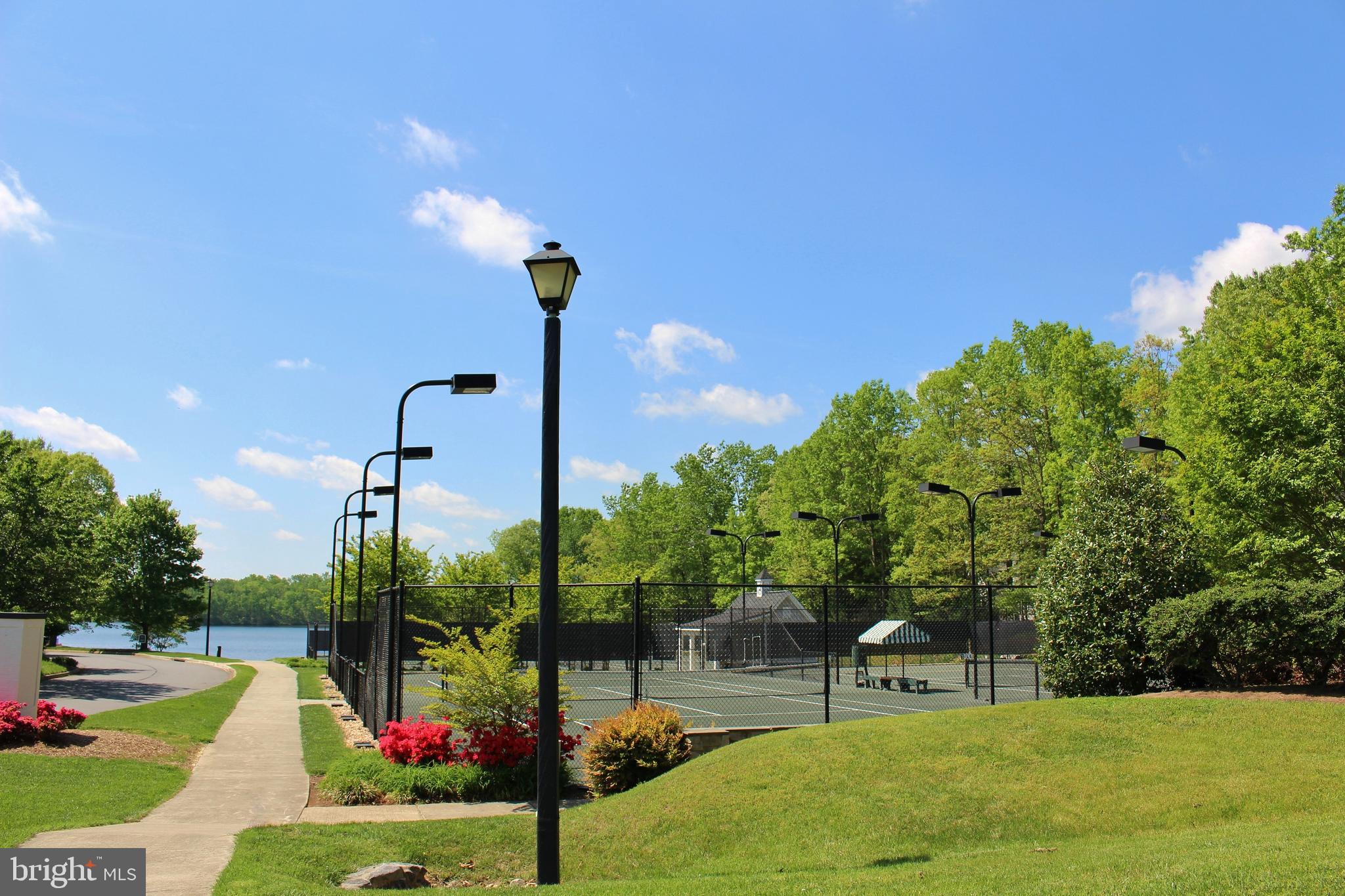 FAWN LAKE - Residential