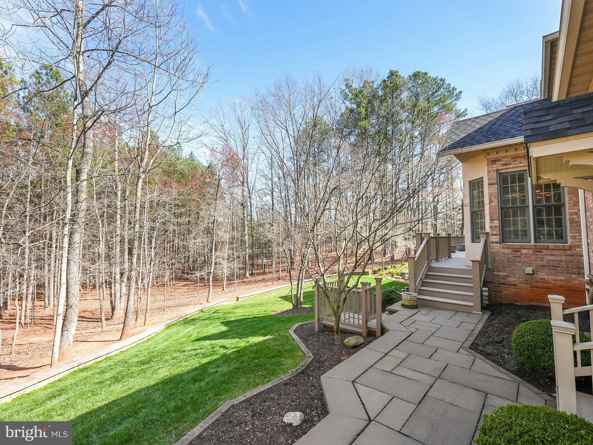 FAWN LAKE - Residential