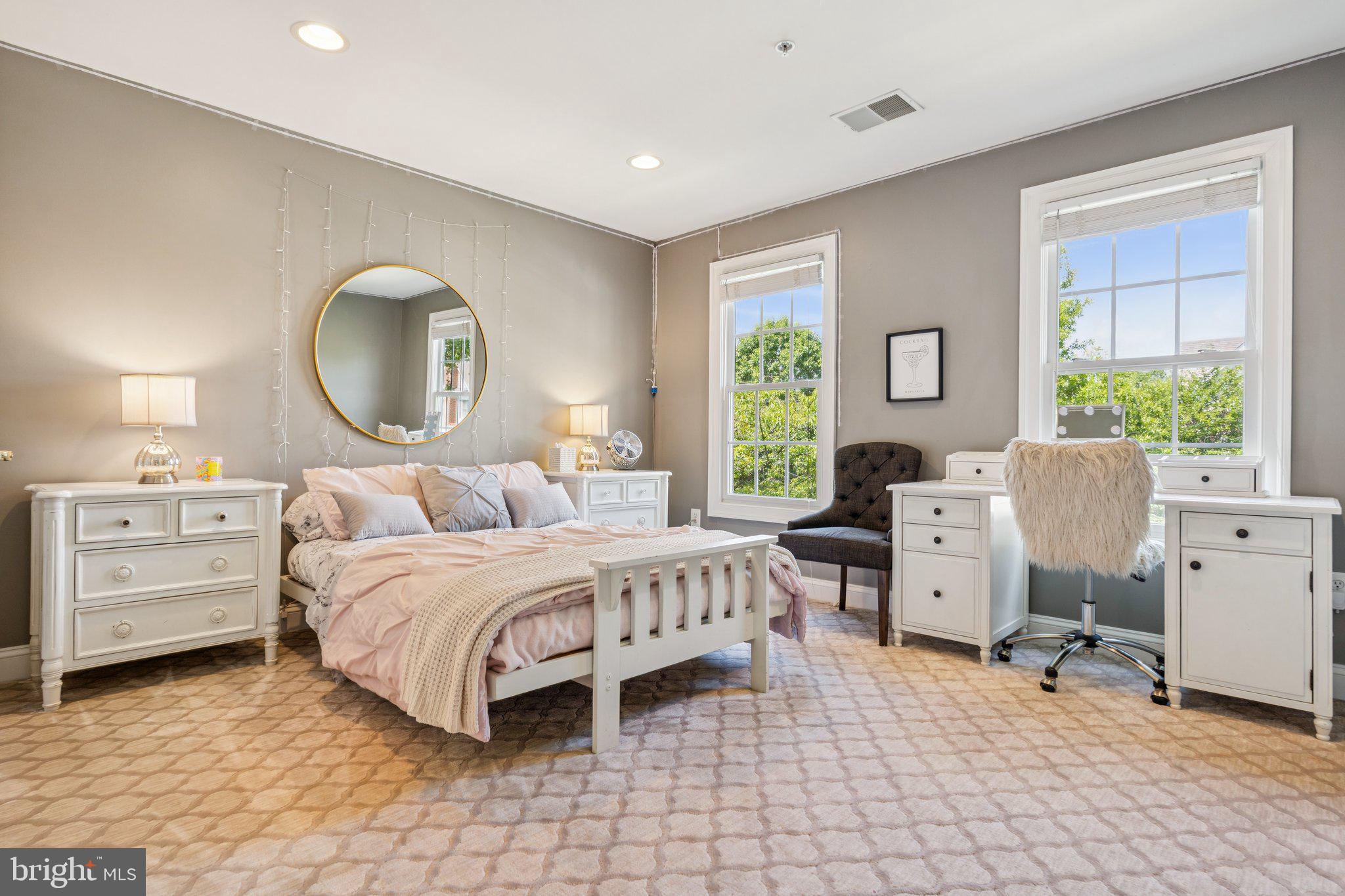 FALLSGROVE - Residential