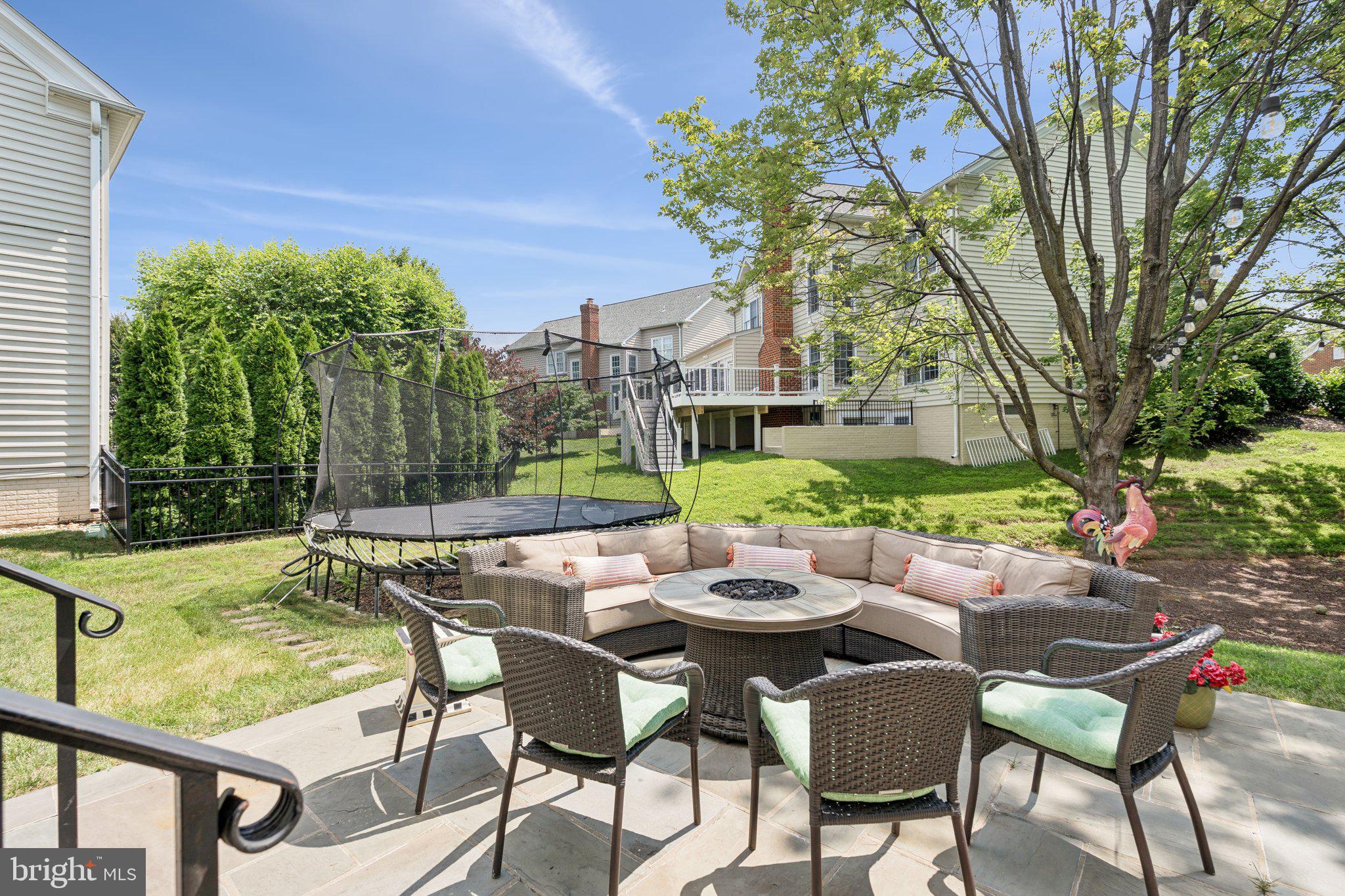 FALLSGROVE - Residential