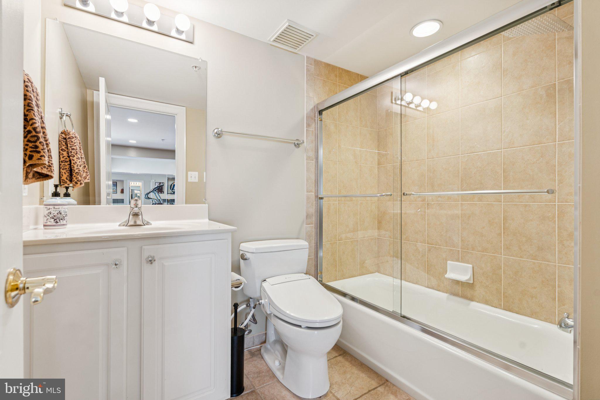 FALLSGROVE - Residential