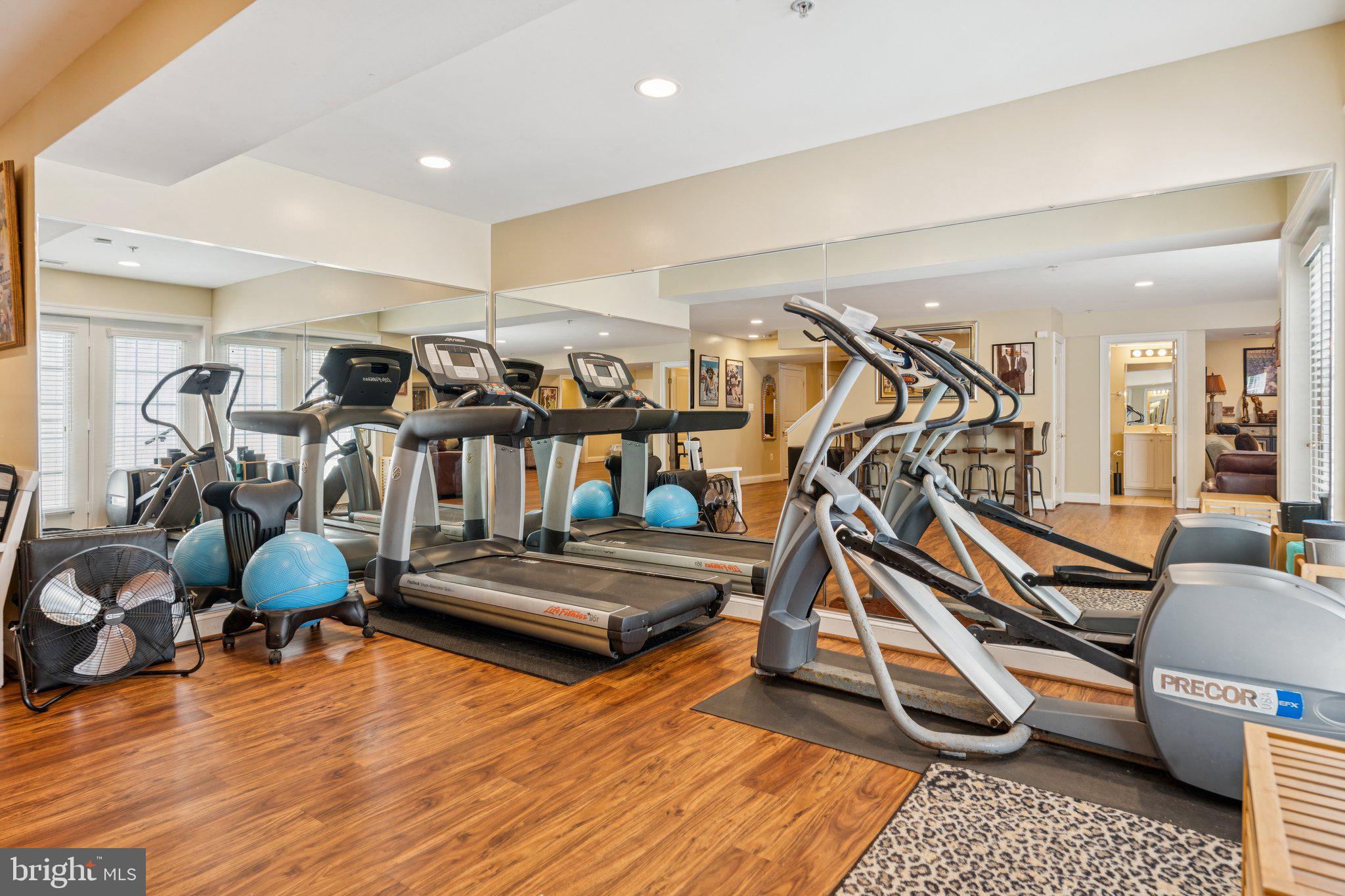 FALLSGROVE - Residential