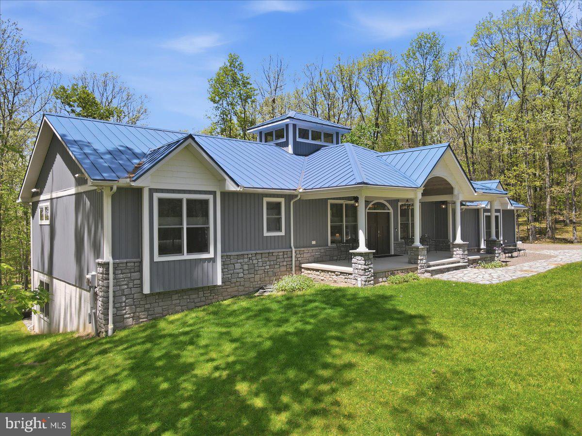 115 RIDGEWOOD LANE