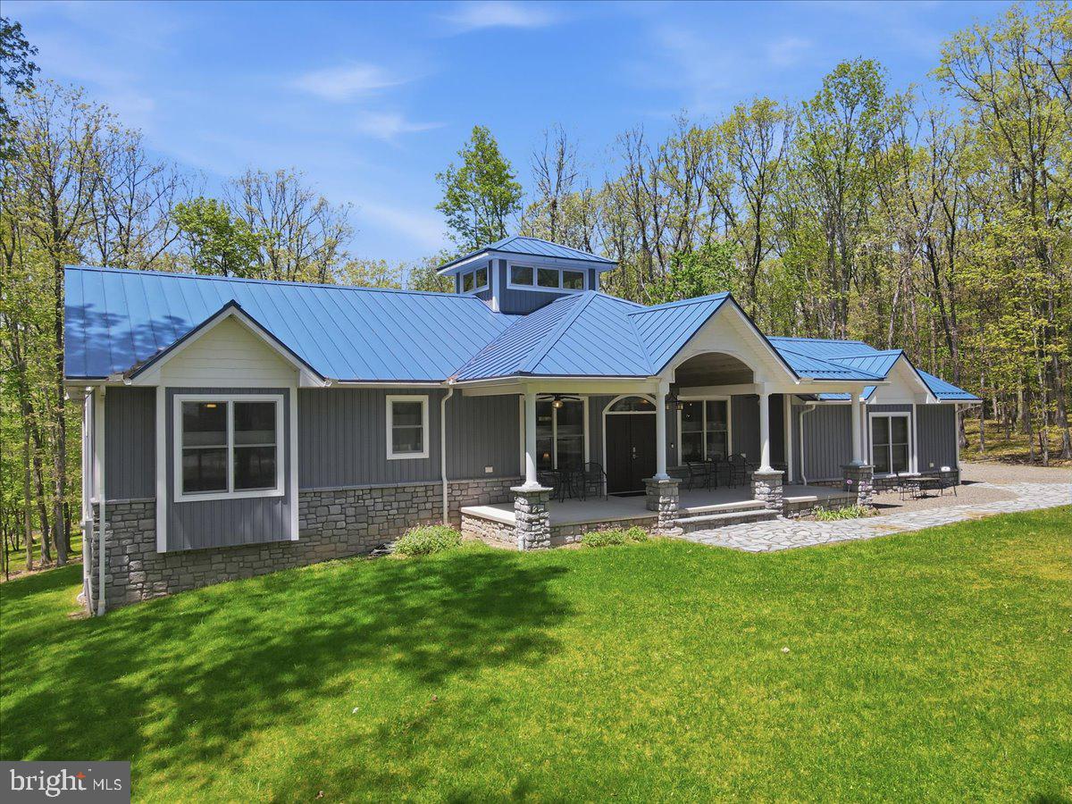 115 RIDGEWOOD LANE