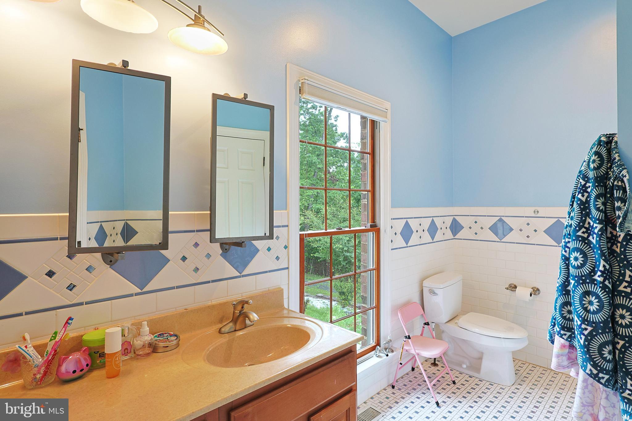 LAKEWOOD - Residential