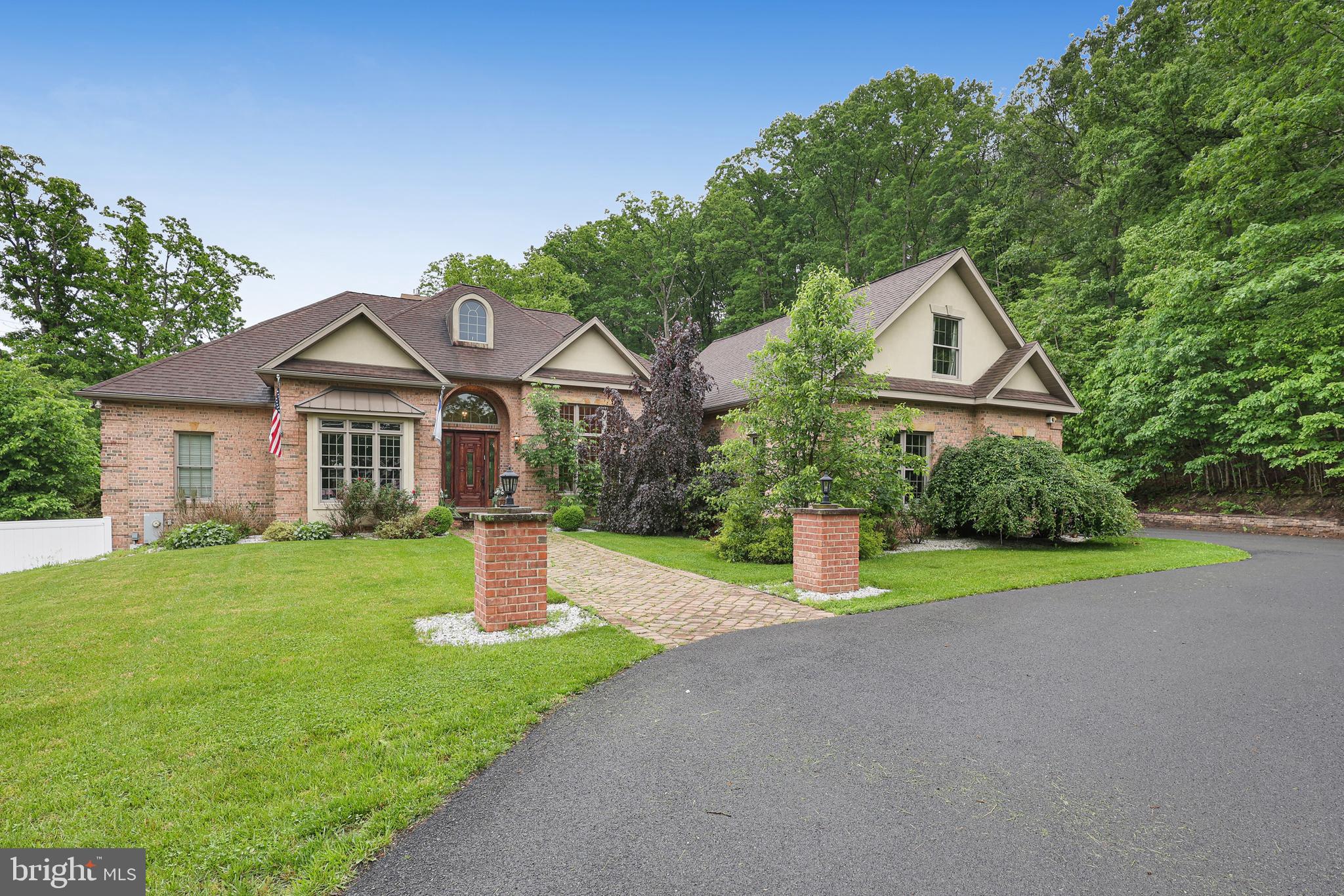 LAKEWOOD - Residential