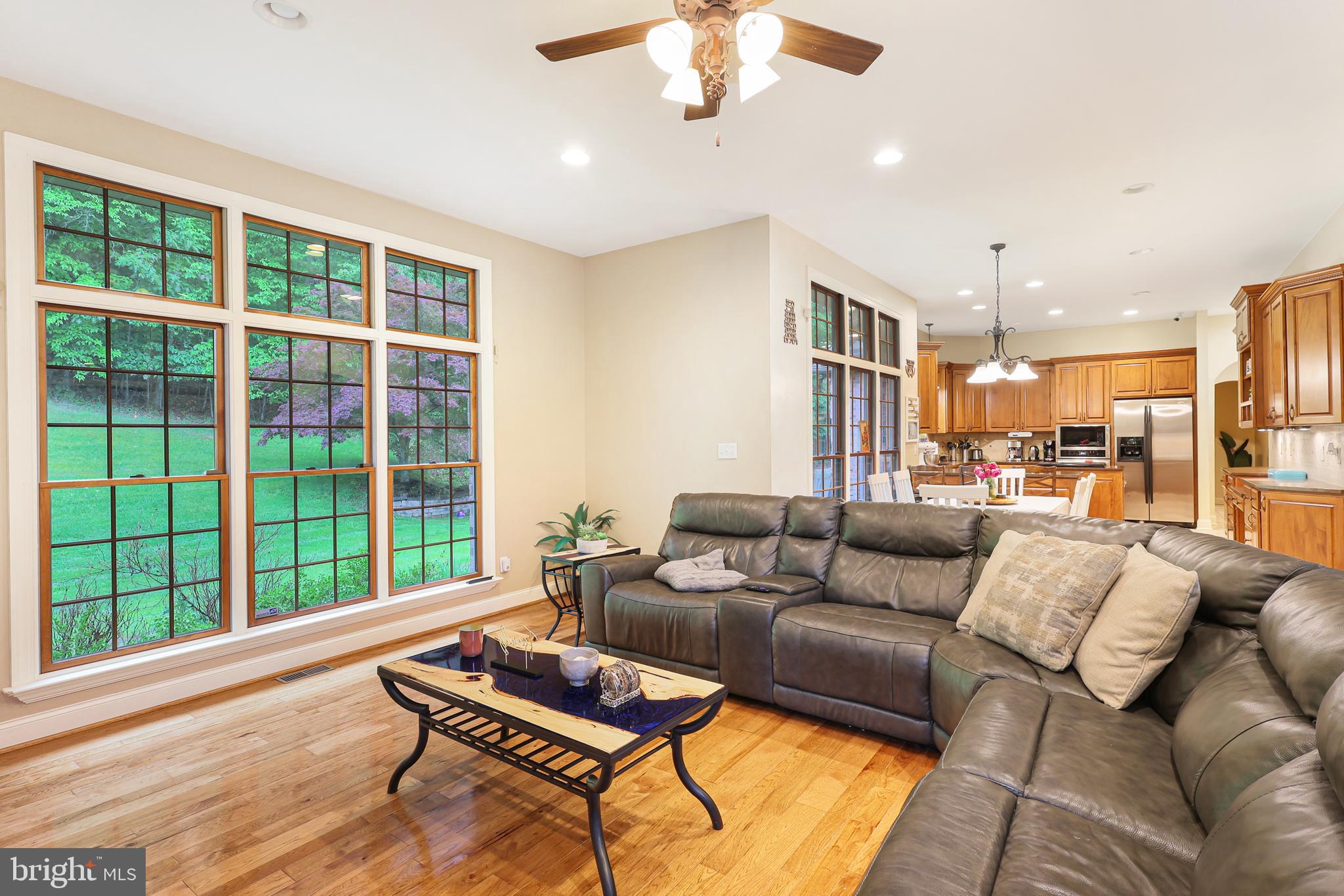 LAKEWOOD - Residential