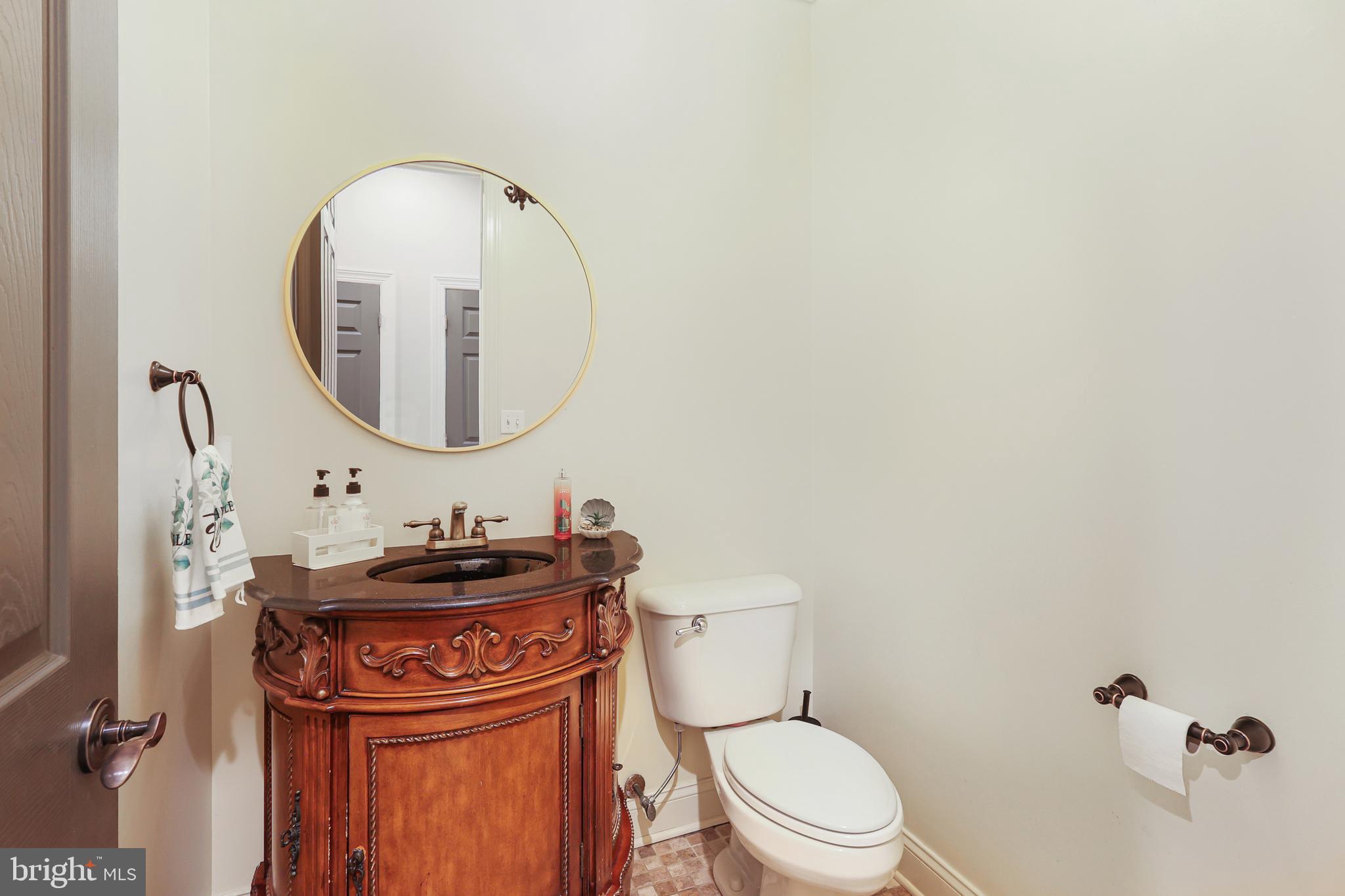 LAKEWOOD - Residential