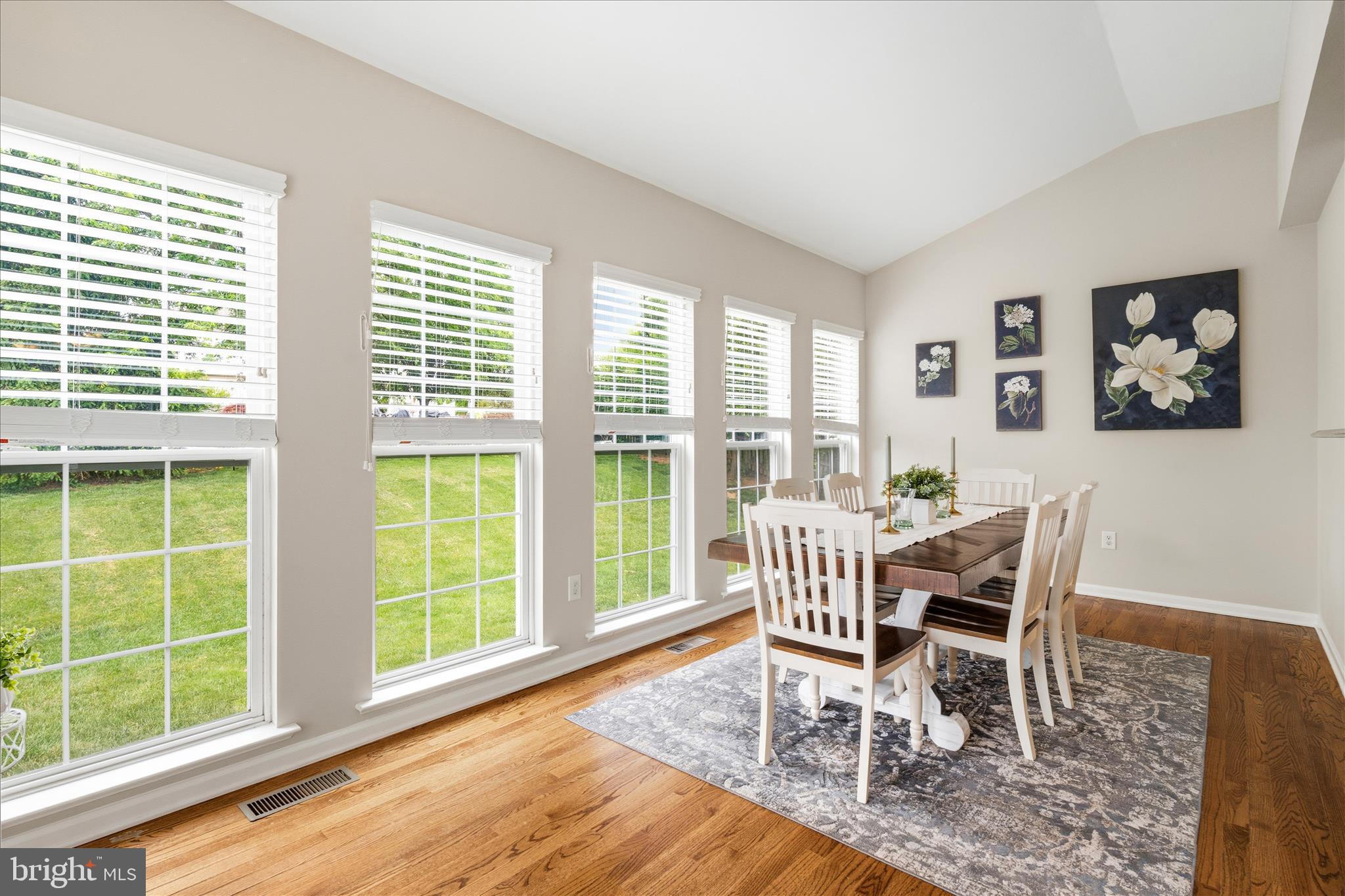 CAMBRIDGE FARMS - Residential