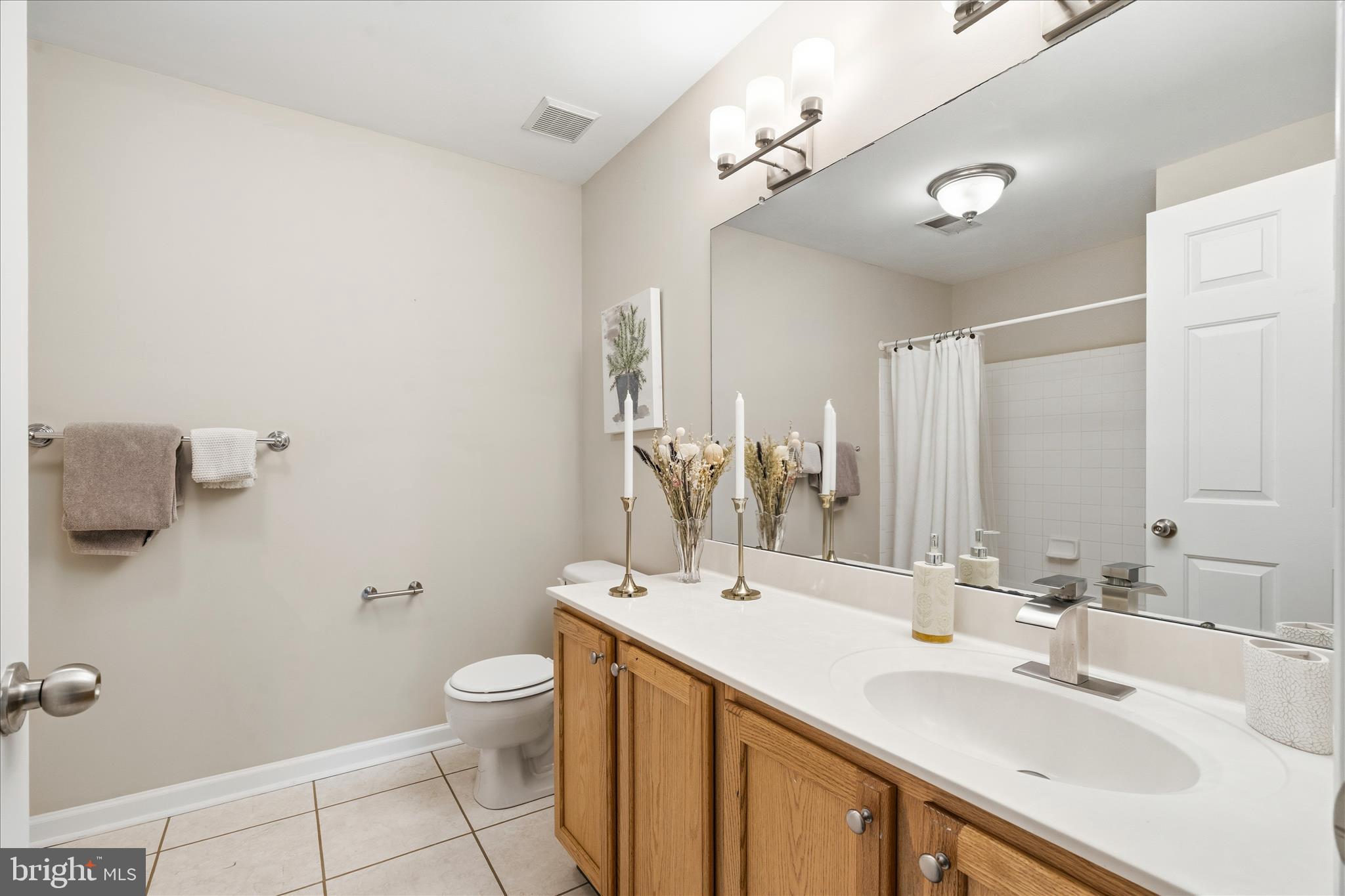 CAMBRIDGE FARMS - Residential