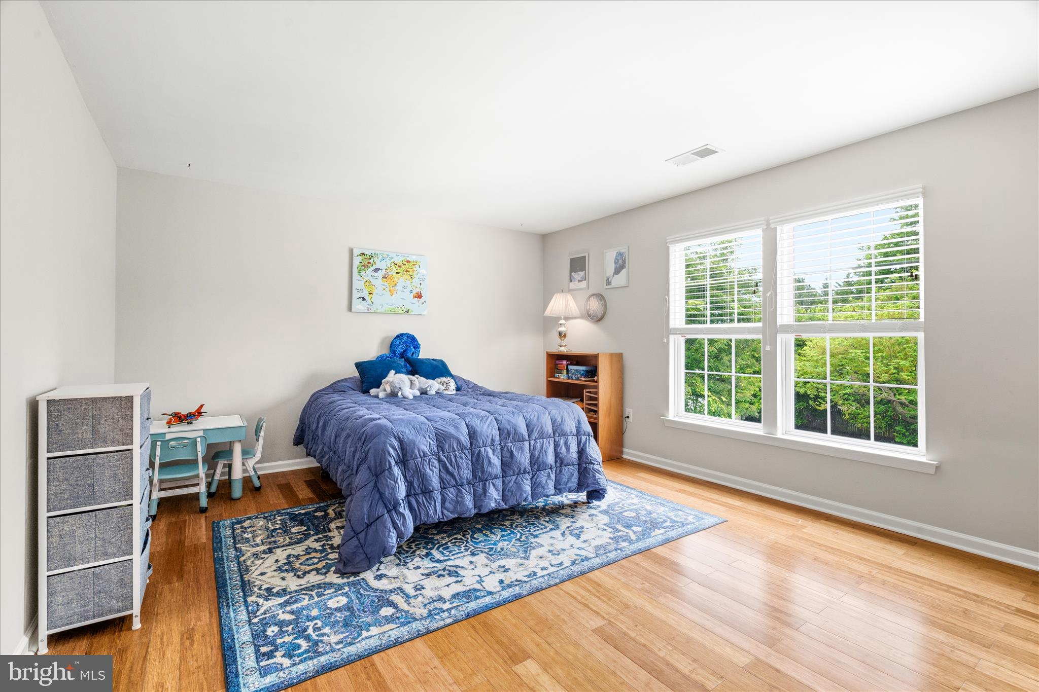 CAMBRIDGE FARMS - Residential