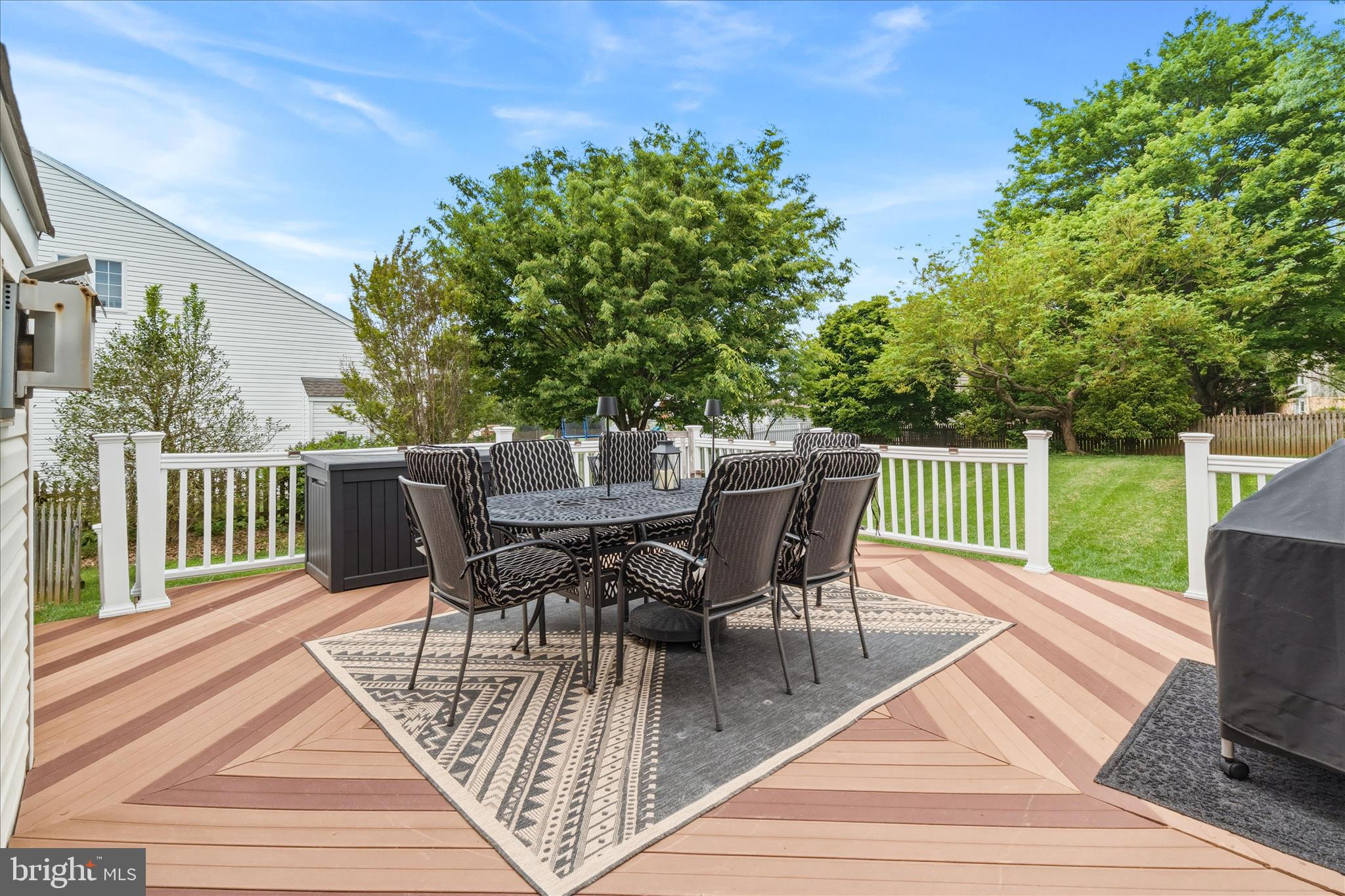 CAMBRIDGE FARMS - Residential