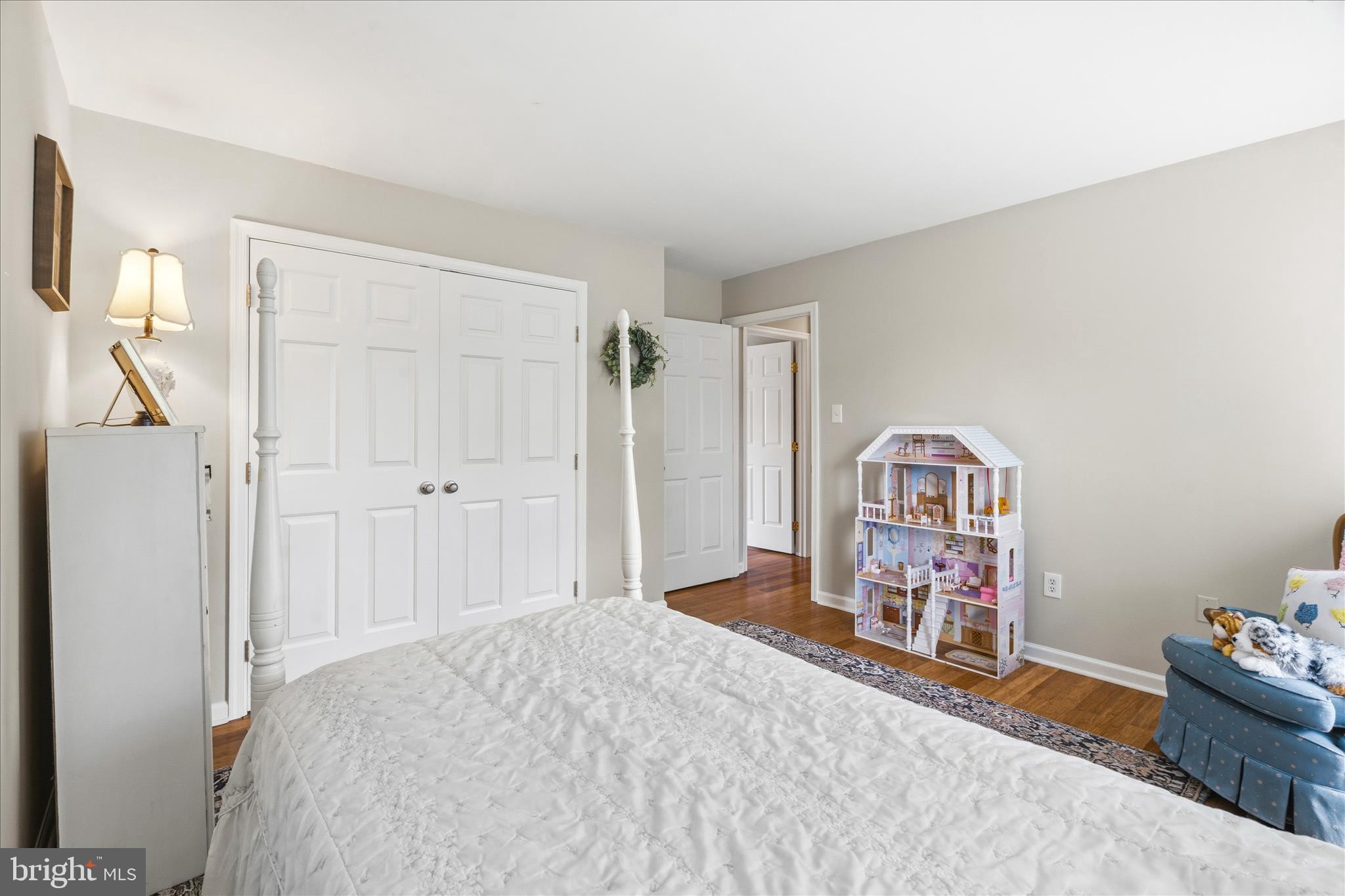 CAMBRIDGE FARMS - Residential