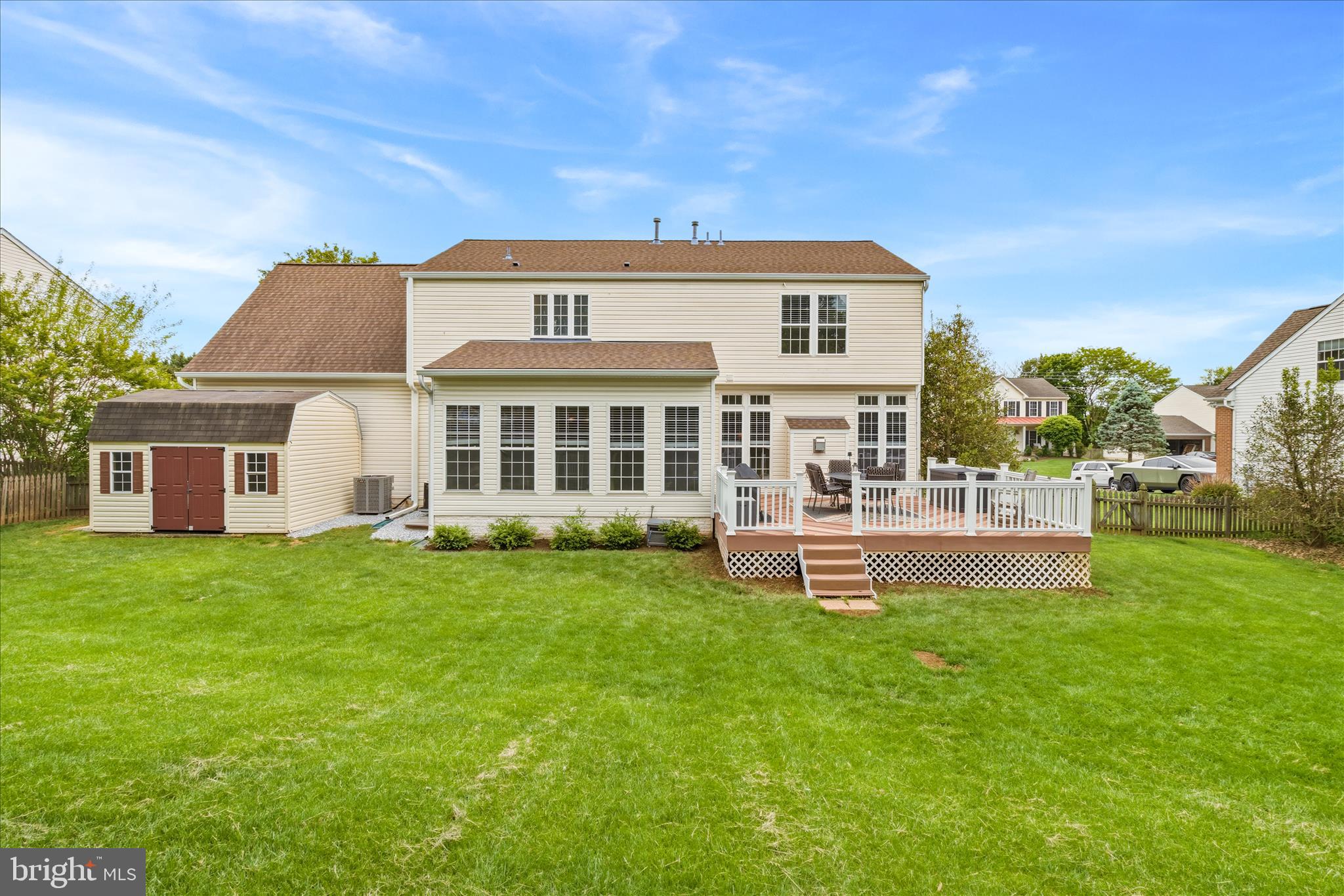CAMBRIDGE FARMS - Residential