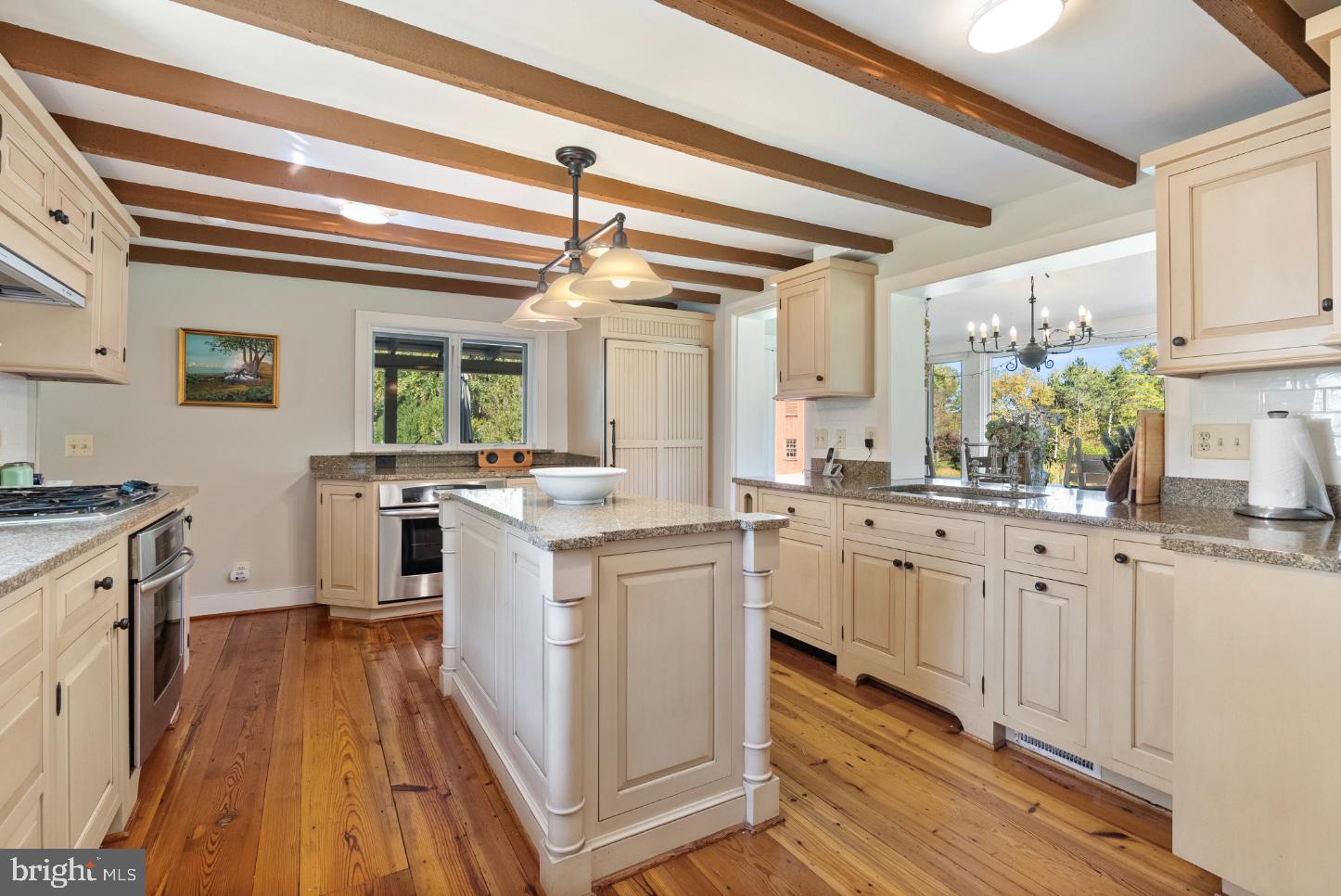 HUNTING HILL FARMS - Residential