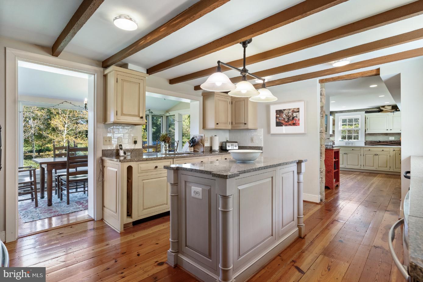 HUNTING HILL FARMS - Residential