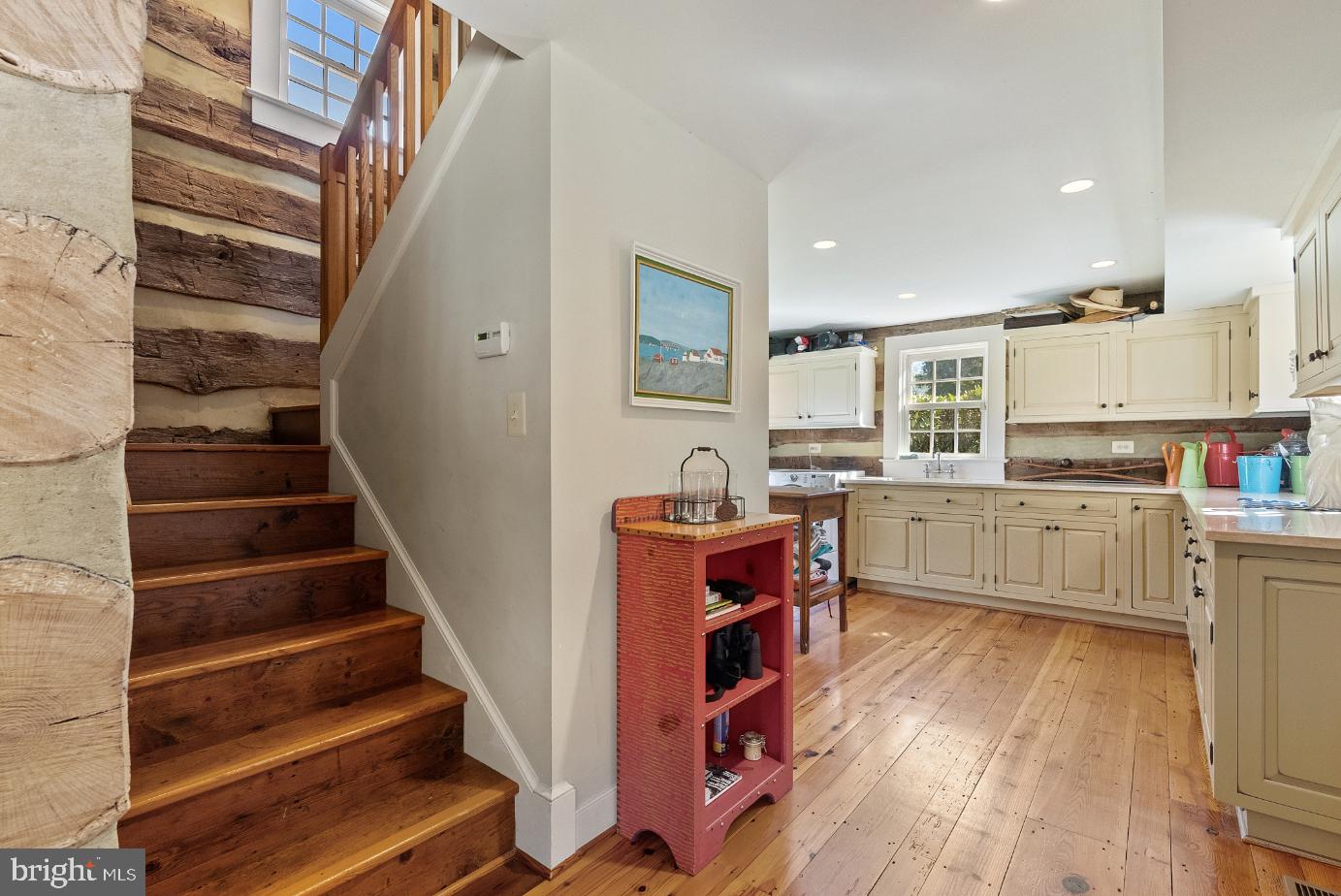 HUNTING HILL FARMS - Residential